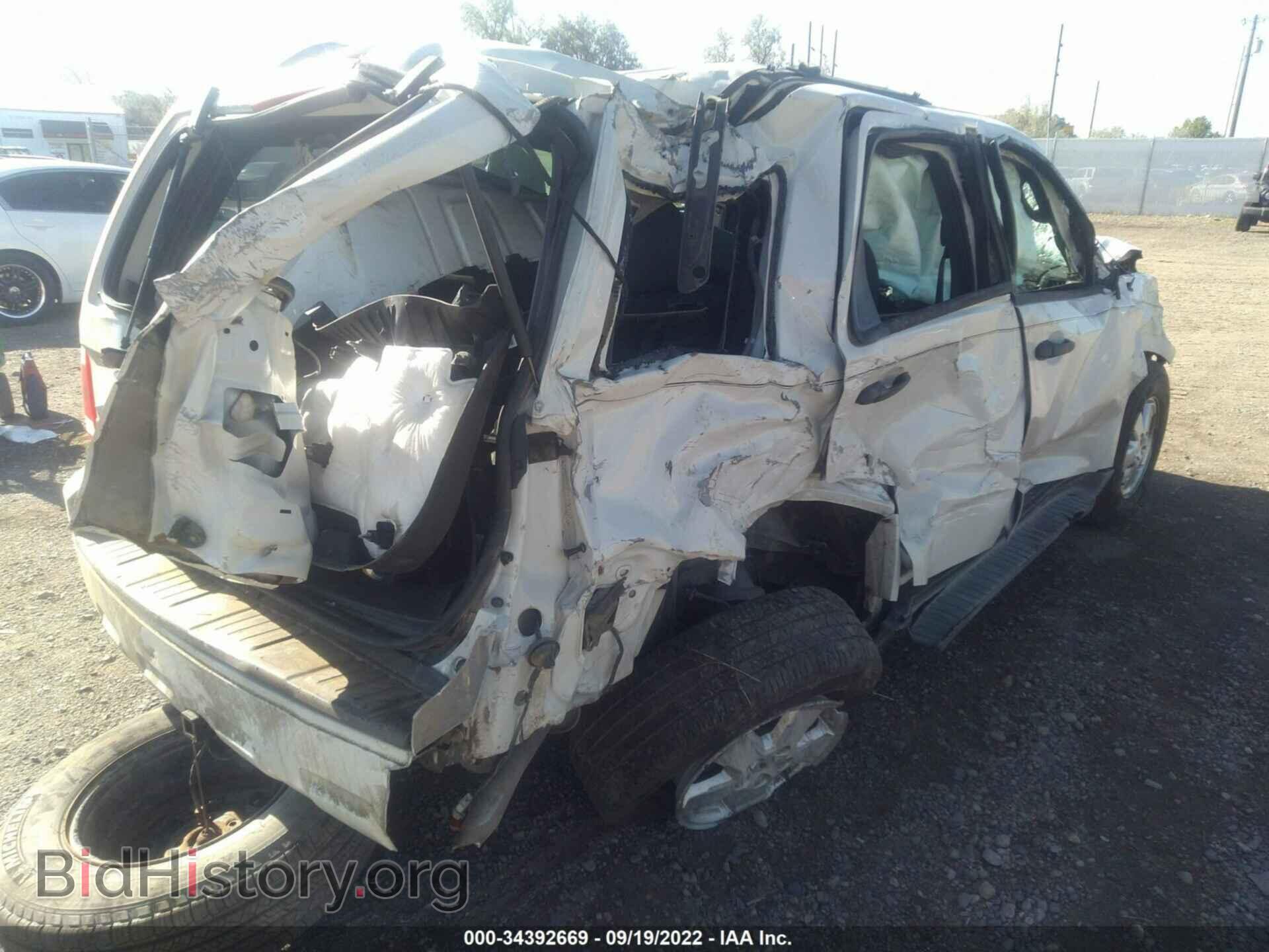 2011 FORD ESCAPE - VIN: 1FMCU9DG8BKA95083 - Фото 12