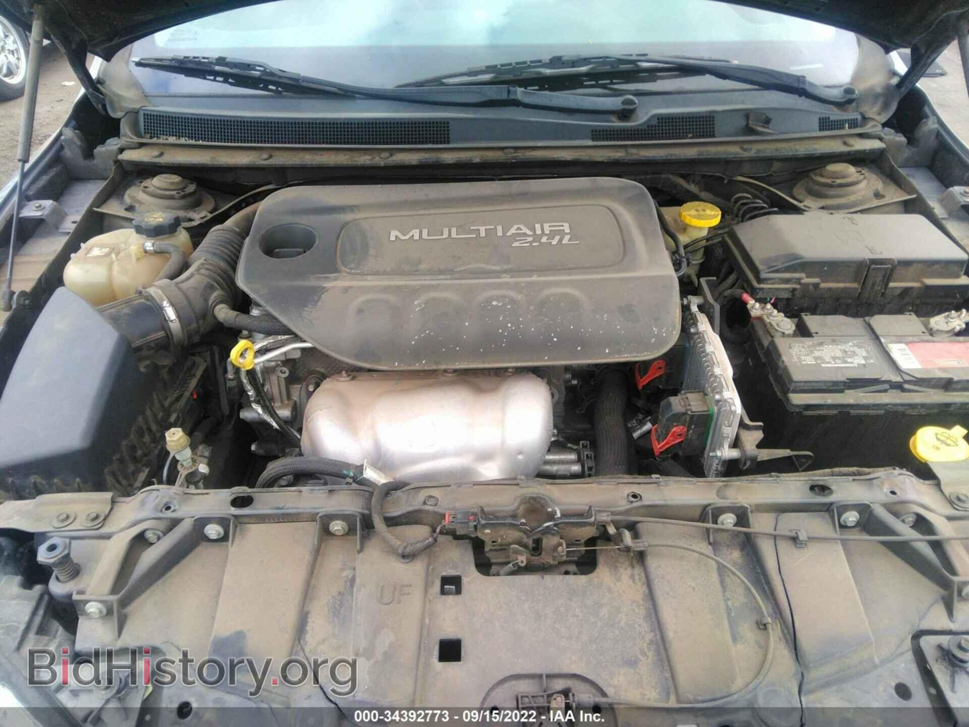 2015 CHRYSLER 200 - VIN: 1C3CCCCB7FN549469 - Фото 10