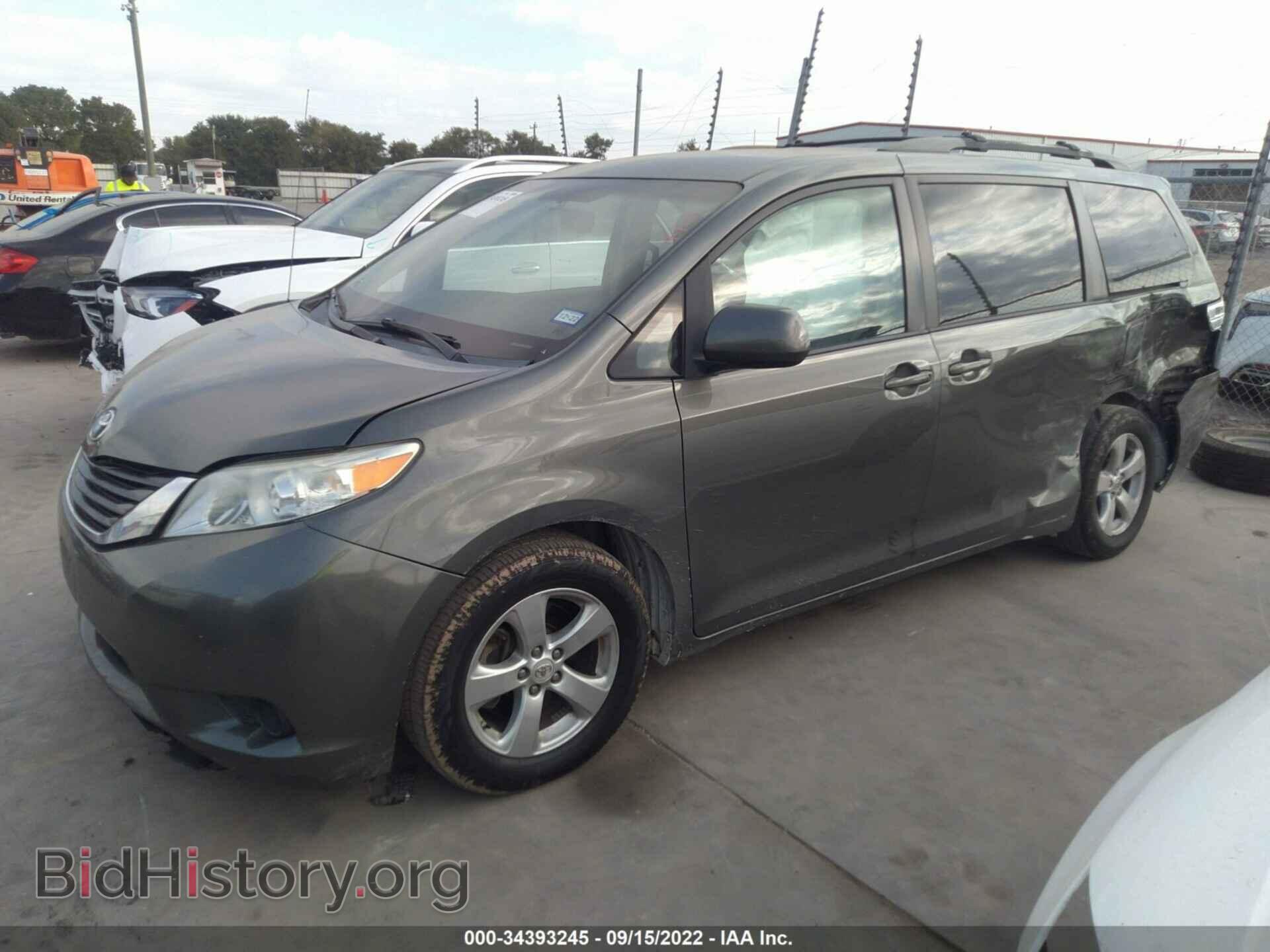 2012 TOYOTA SIENNA - VIN: 5TDKK3DC8CS270720 - Фото 2
