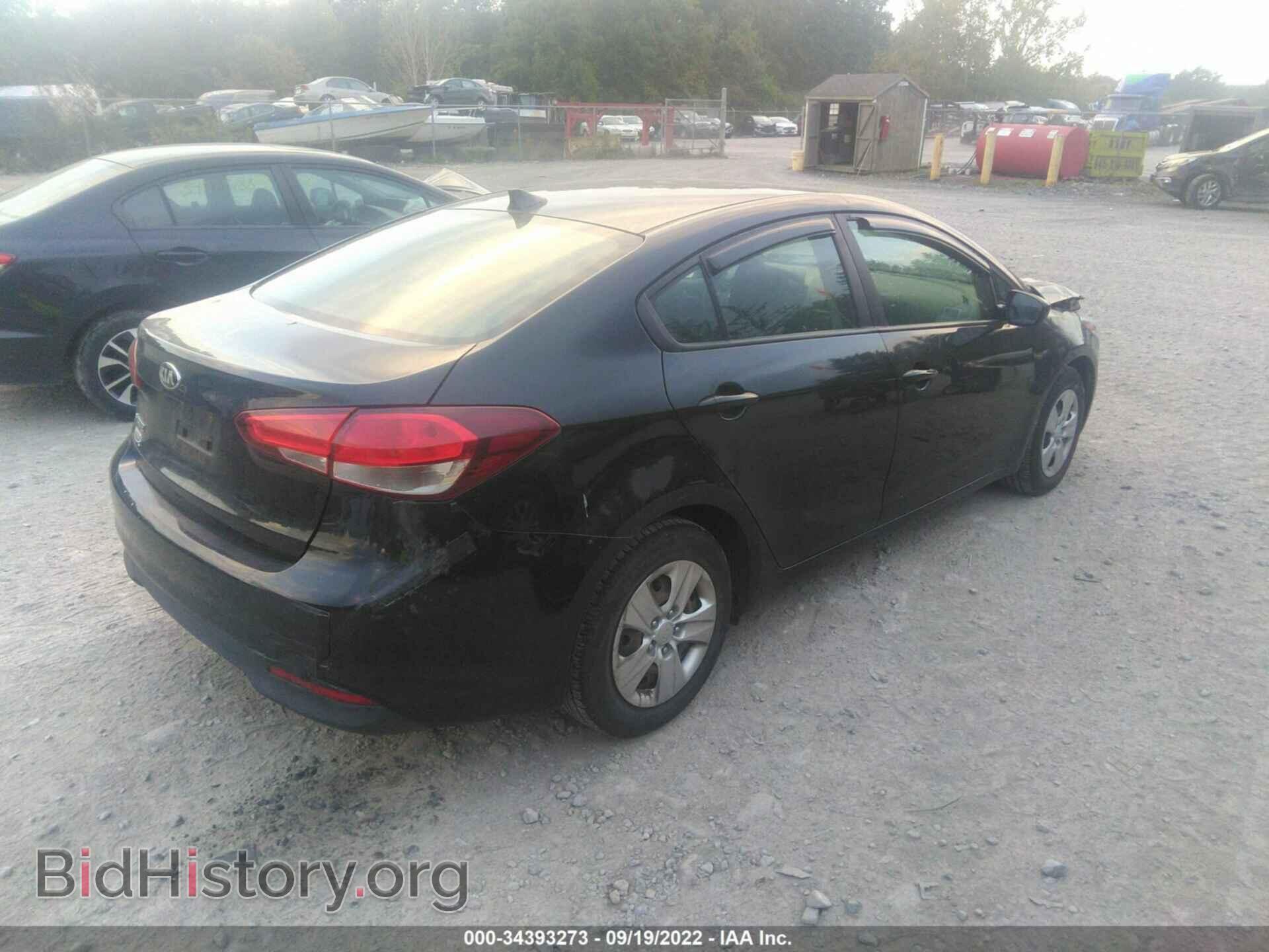 2017 KIA FORTE - VIN: 3KPFK4A75HE059443 - Photo 4