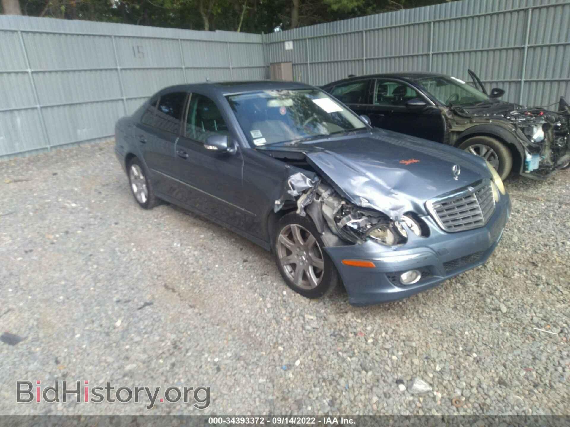 Photo WDBUF87X77X215361 - MERCEDES-BENZ E-CLASS 2007