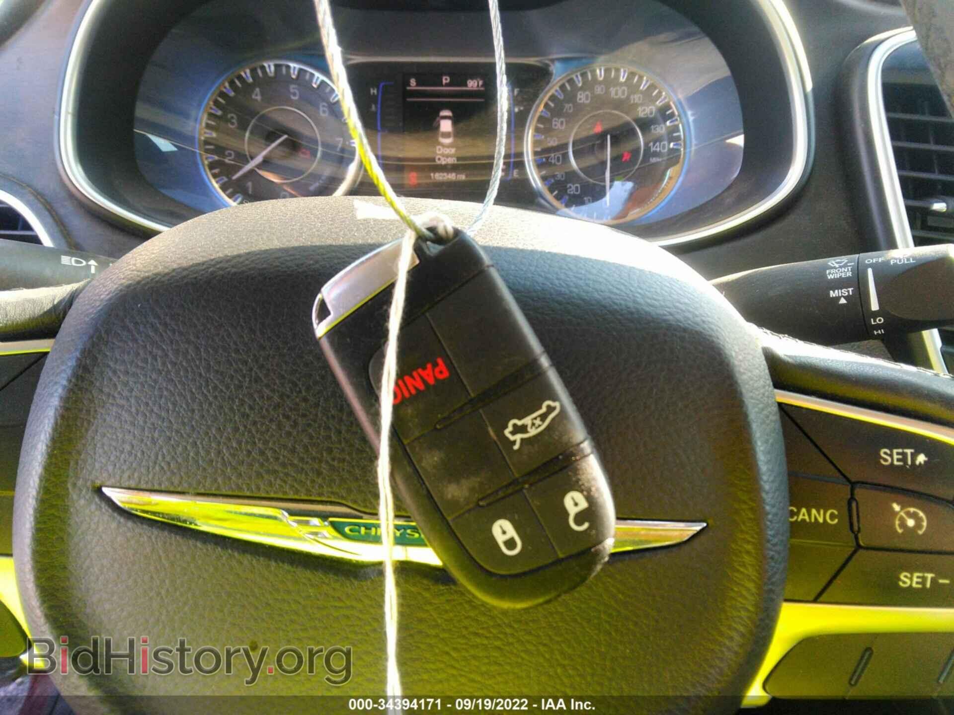 2015 CHRYSLER 200 - VIN: 1C3CCCAB1FN722454 - Фото 11