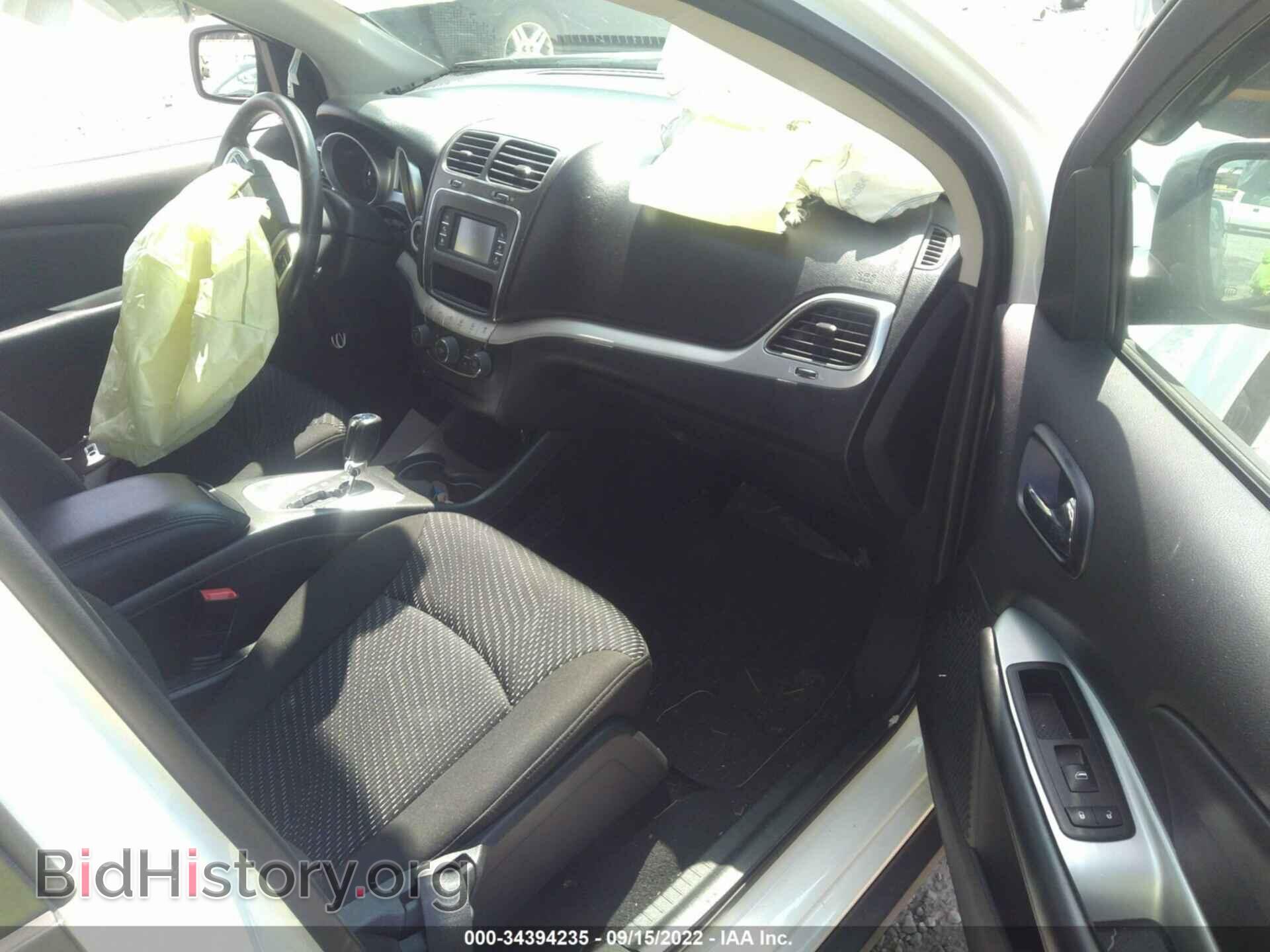 2020 DODGE JOURNEY - VIN: 3C4PDCAB3LT181008 - Фото 5