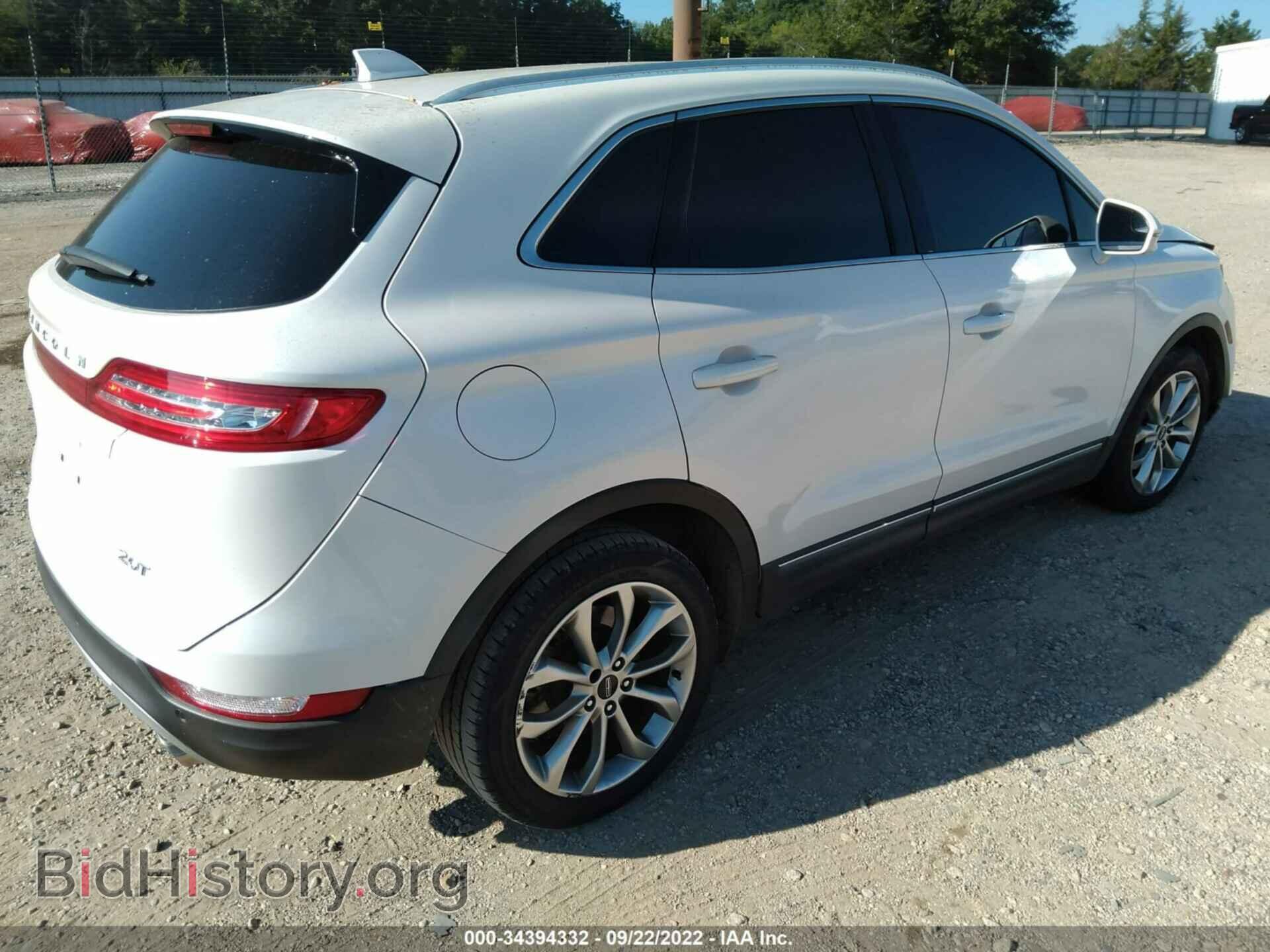 2017 LINCOLN MKC - VIN: 5LMCJ2C93HUL22015 - Photo 4