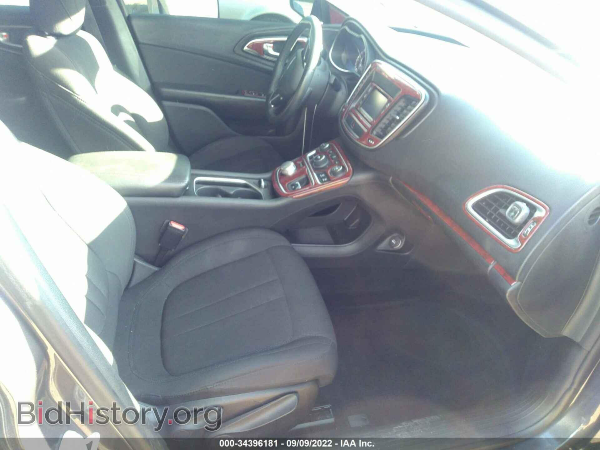2016 CHRYSLER 200 - VIN: 1C3CCCFB7GN188418 - Фото 5