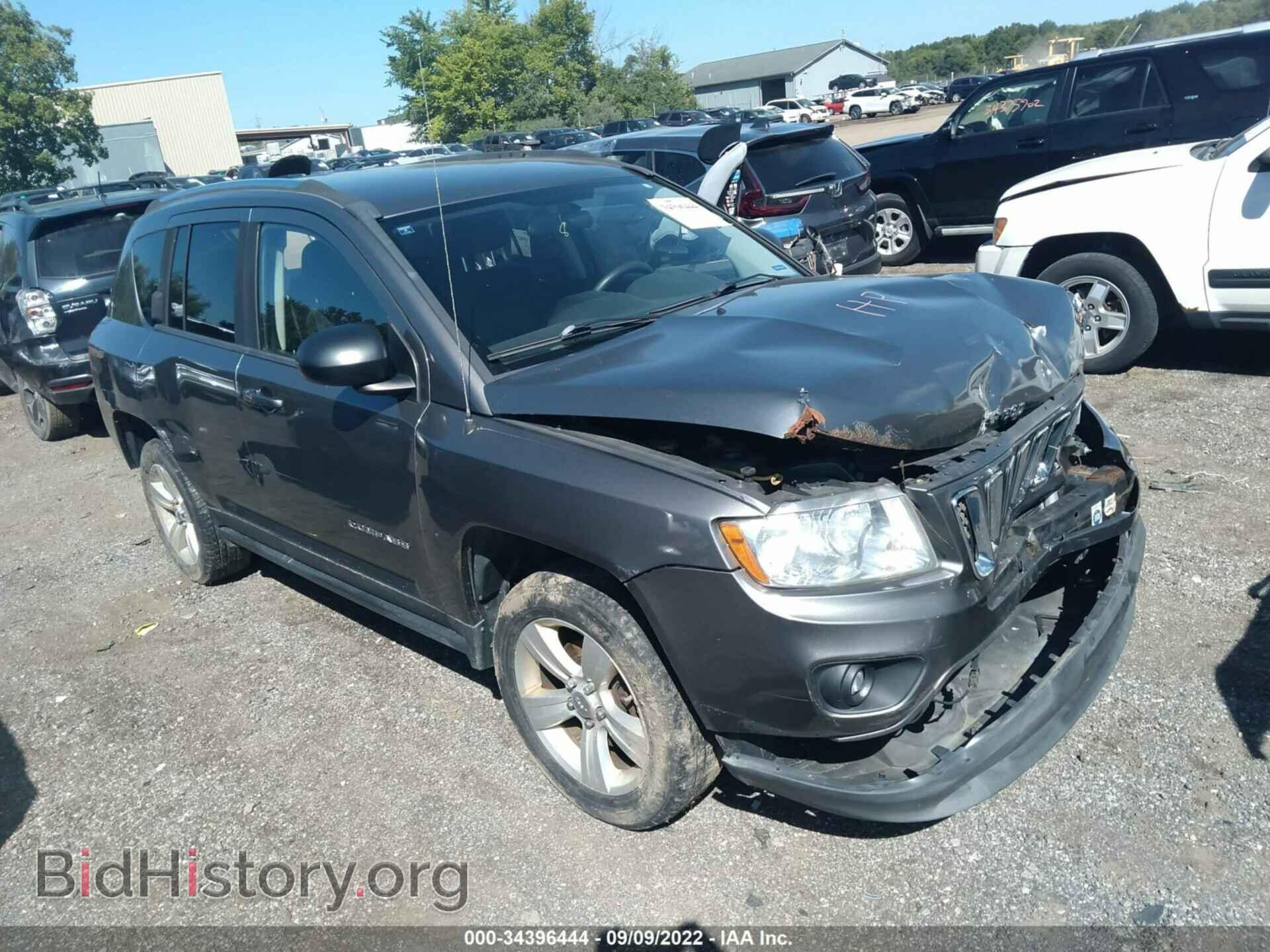 Фотография 1C4NJCBA3CD601023 - JEEP COMPASS 2012