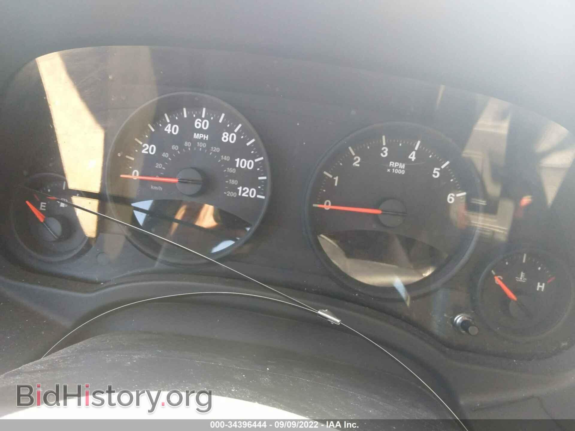 2012 JEEP COMPASS - VIN: 1C4NJCBA3CD601023 - Фото 7