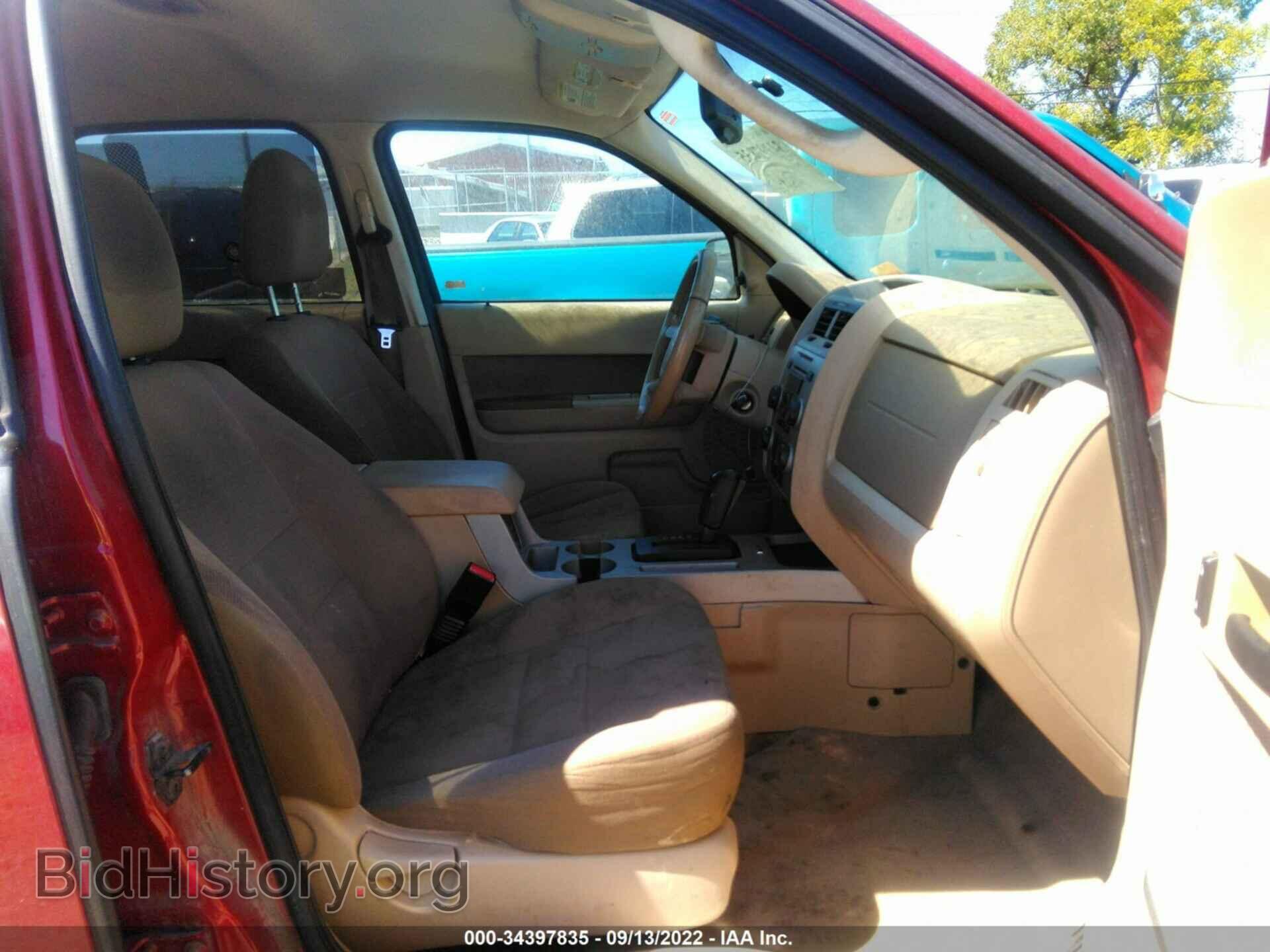 2010 FORD ESCAPE - VIN: 1FMCU0D73AKB11930 - Photo 5