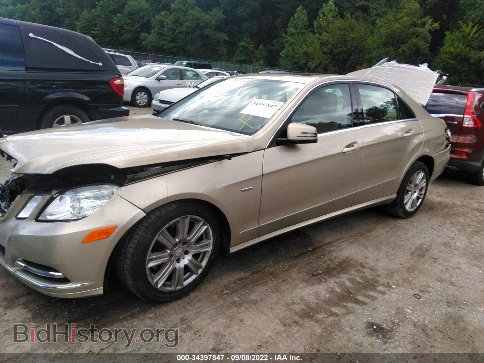 2012 MERCEDES-BENZ E-CLASS - VIN: WDDHF8JB4CA617907 - Фото 2