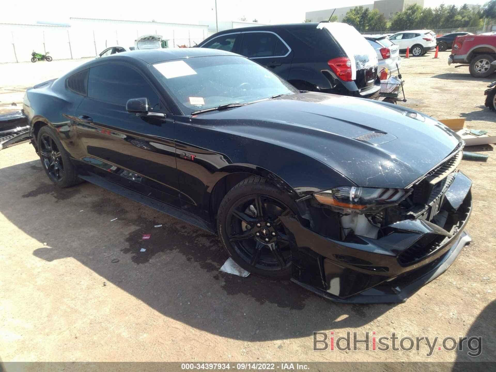 Photo 1FA6P8TH0J5144812 - FORD MUSTANG 2018