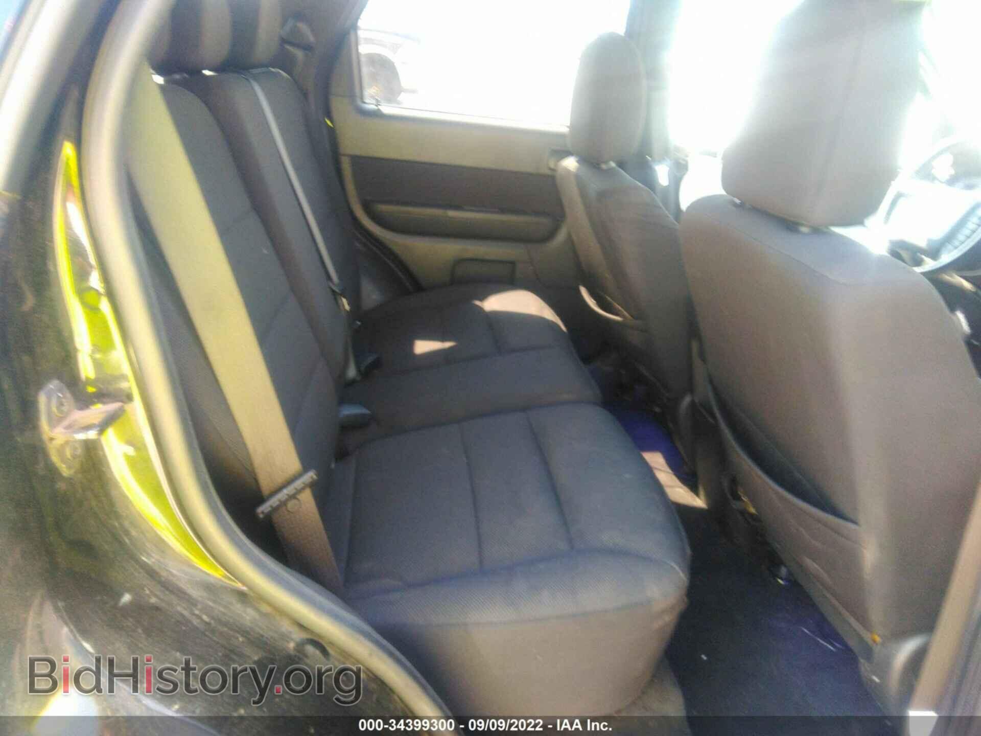 2010 FORD ESCAPE - VIN: 1FMCU0DG5AKA70698 - Фото 8