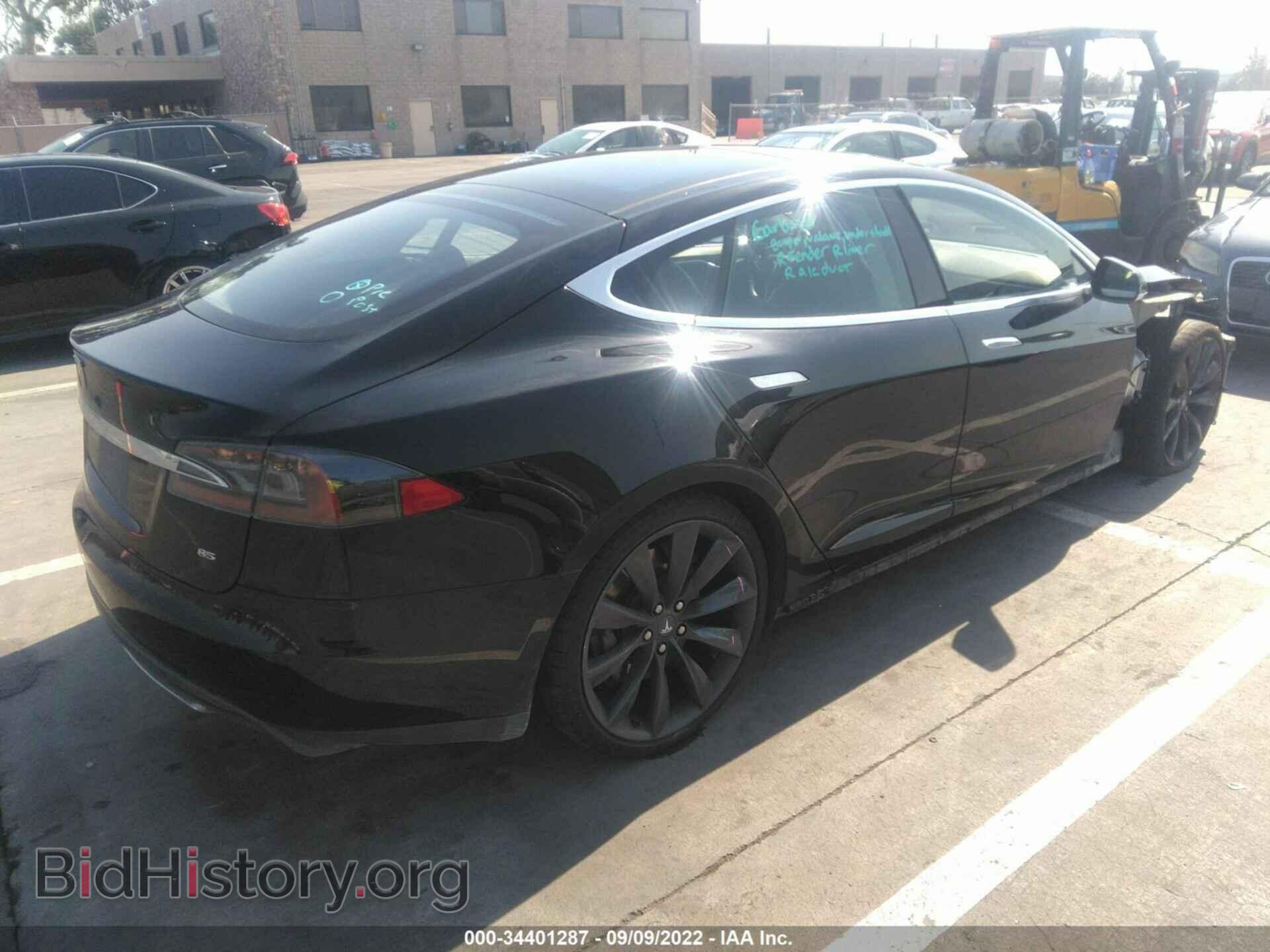 2013 TESLA MODEL S - VIN: 5YJSA1CN0DFP24636 - Photo 4