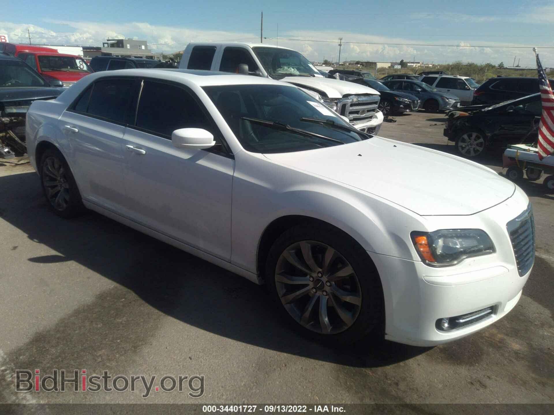 Фотография 2C3CCABG1EH292818 - CHRYSLER 300 2014