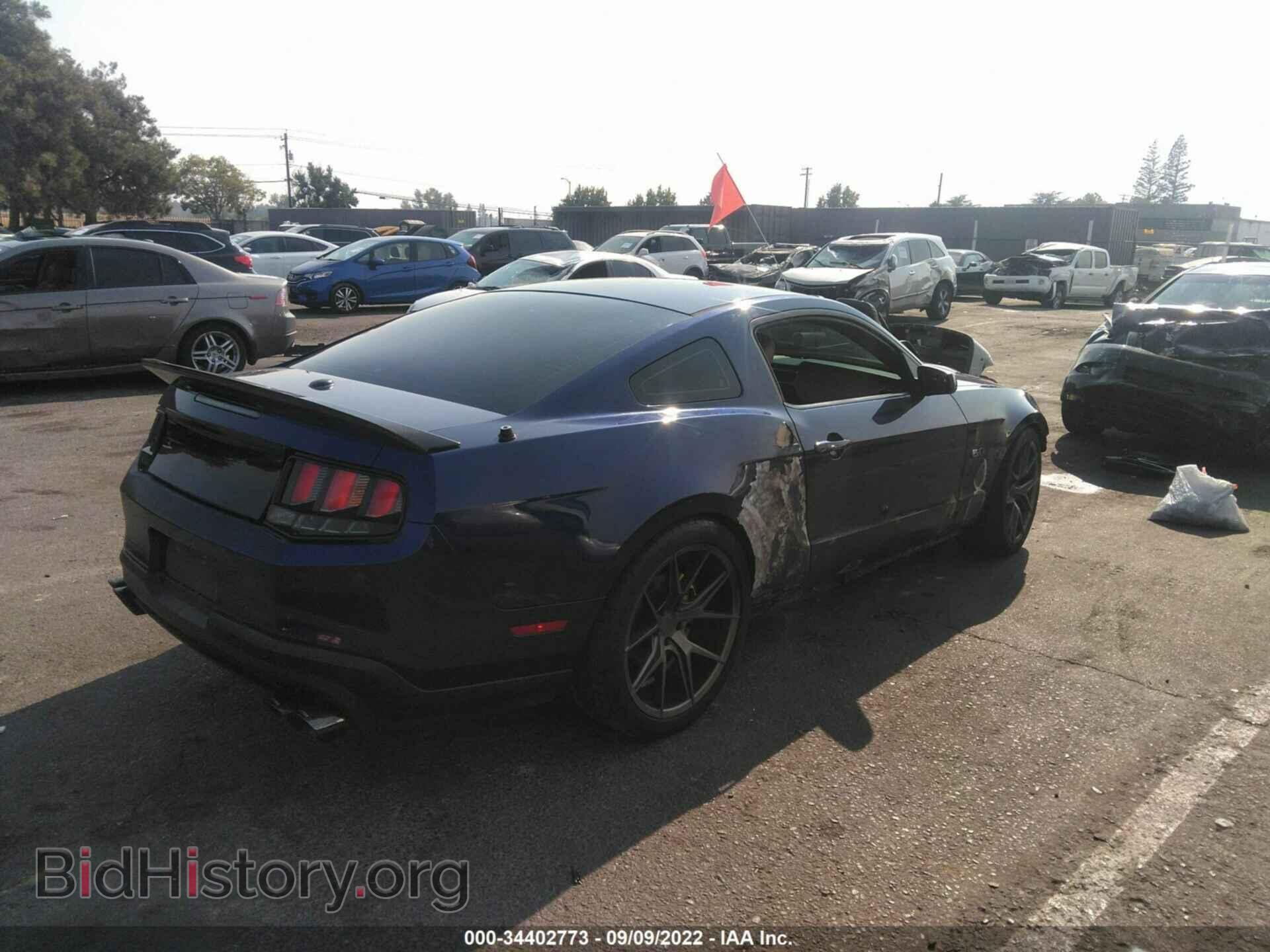 2012 FORD MUSTANG - VIN: 1ZVBP8CF9C5216811 - Фото 4