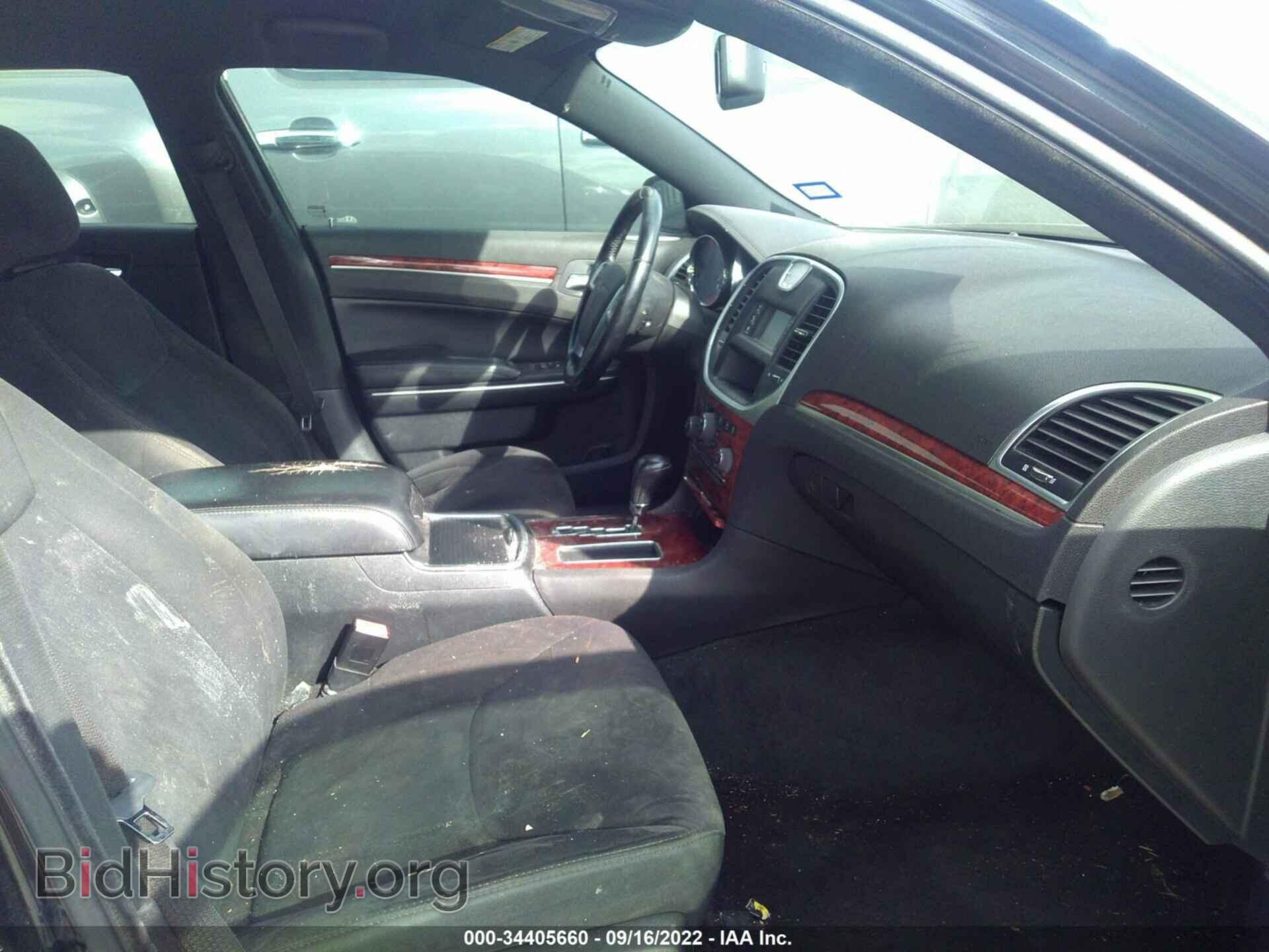 2012 CHRYSLER 300 - VIN: 2C3CCAAG3CH113838 - Photo 5