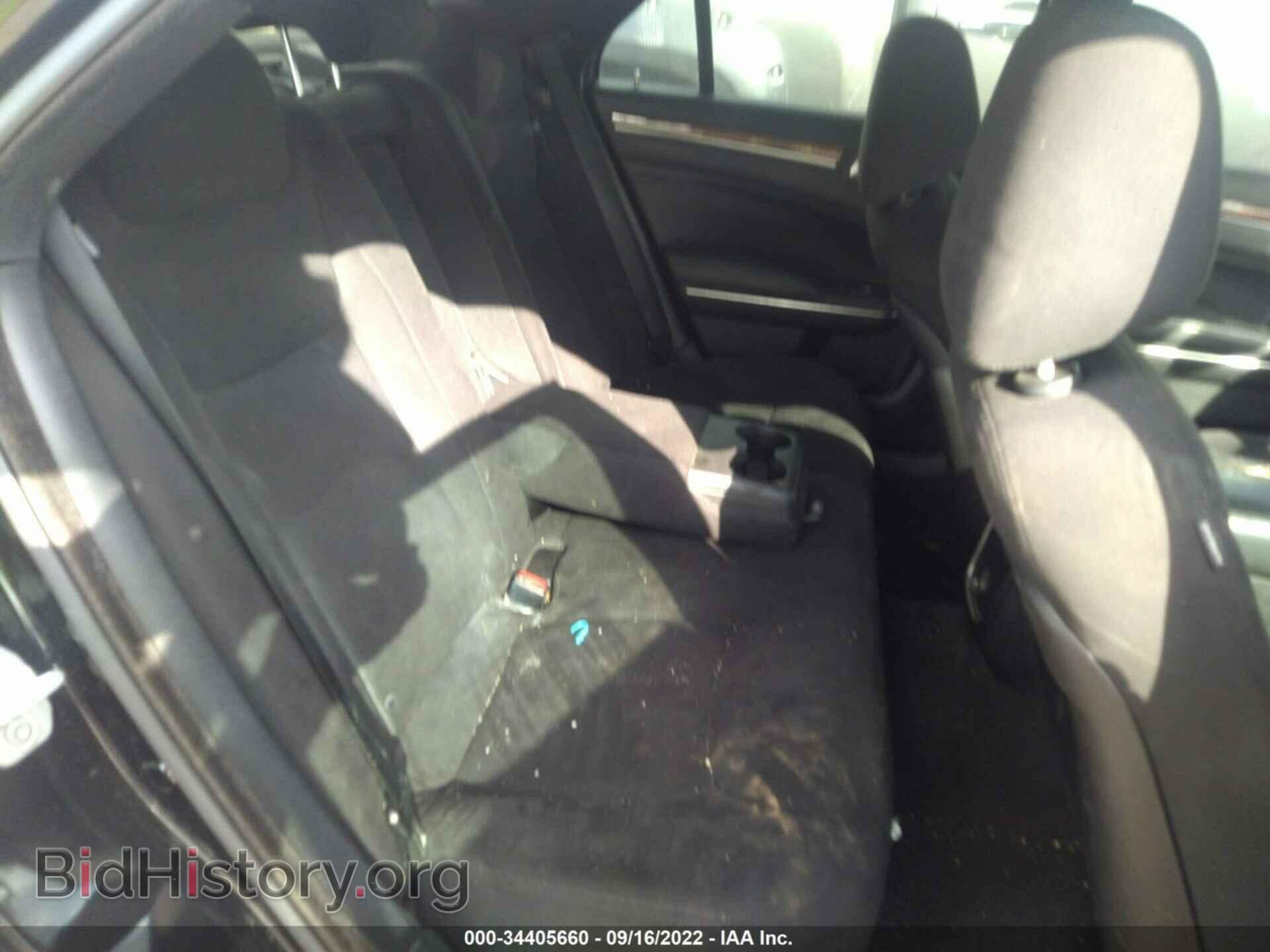 2012 CHRYSLER 300 - VIN: 2C3CCAAG3CH113838 - Photo 8