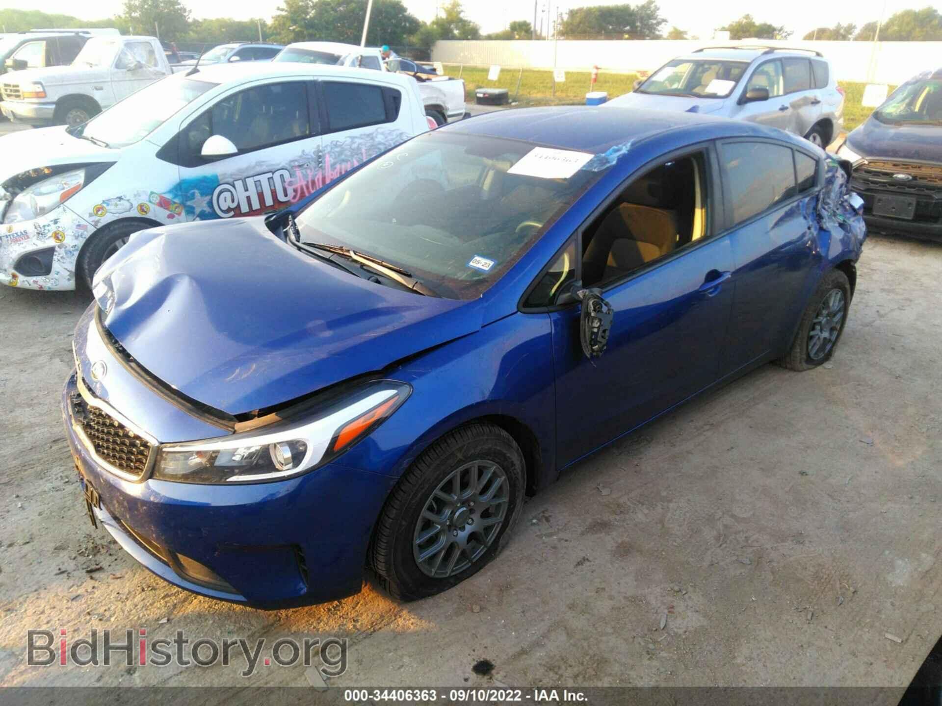 2017 KIA FORTE - VIN: 3KPFK4A76HE091043 - Фото 2