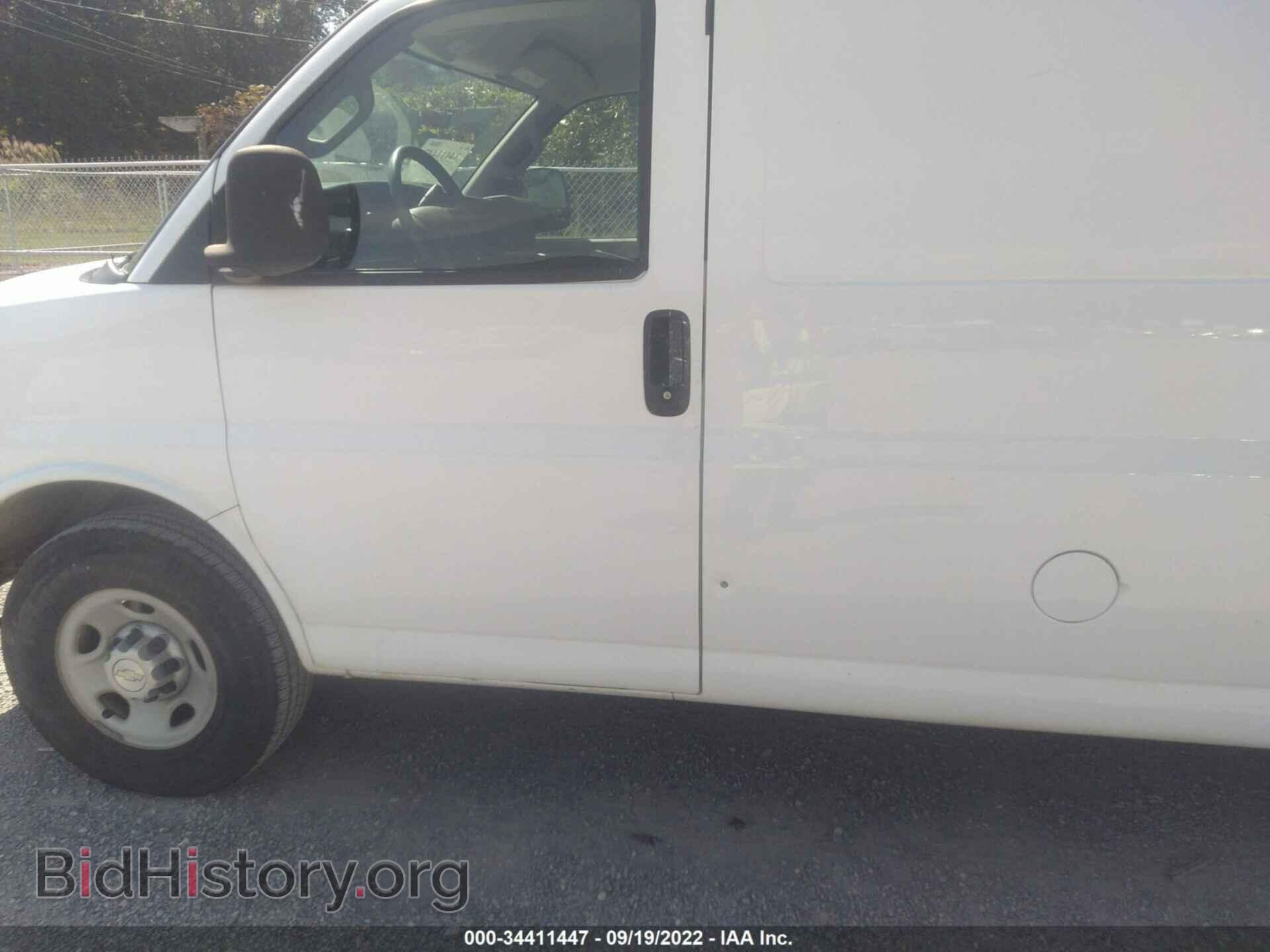 2017 CHEVROLET EXPRESS CARGO VAN - VIN: 1GCWGAFF6H1336152 - Фото 6