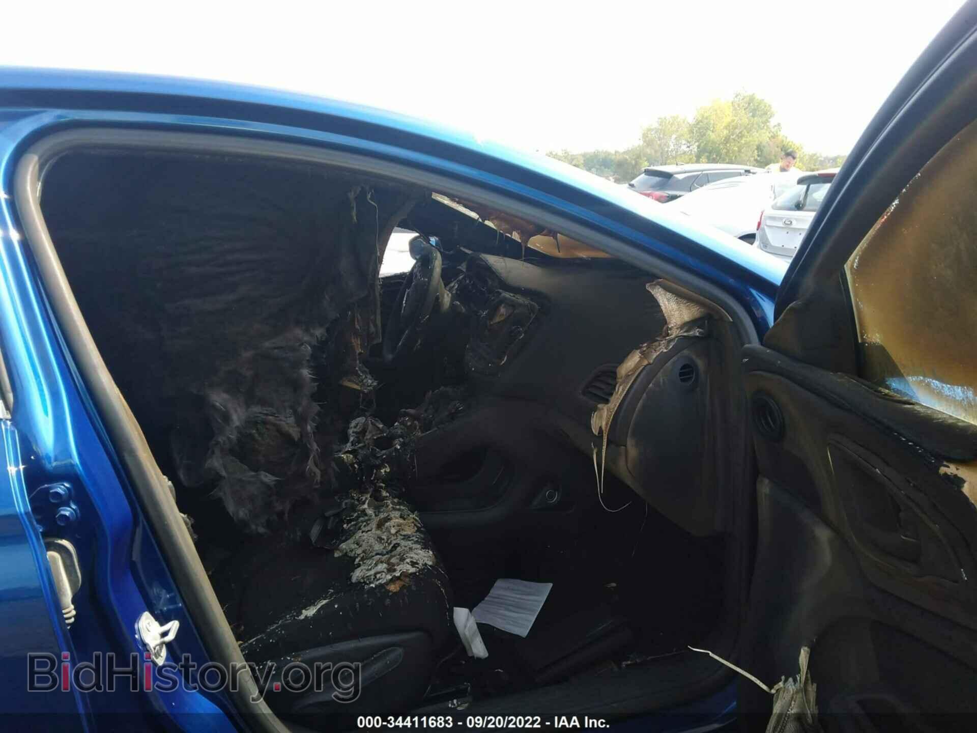 2015 CHRYSLER 200 - VIN: 1C3CCCAB4FN572050 - Фото 5