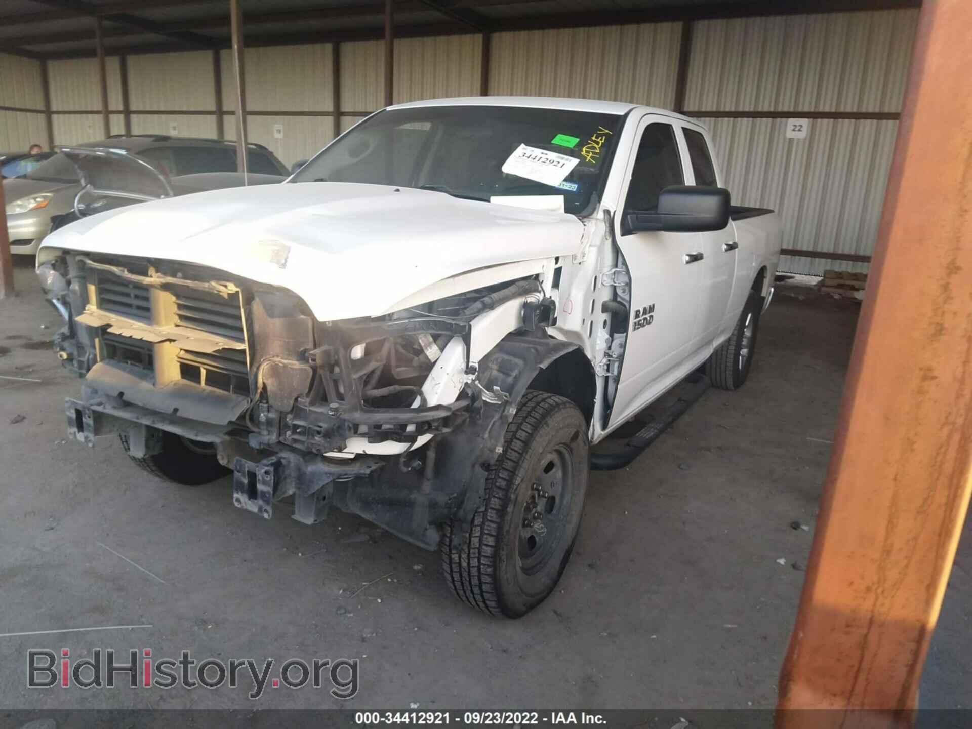 2018 RAM 1500 - VIN: 1C6RR7GT0JS288251 - Фото 2