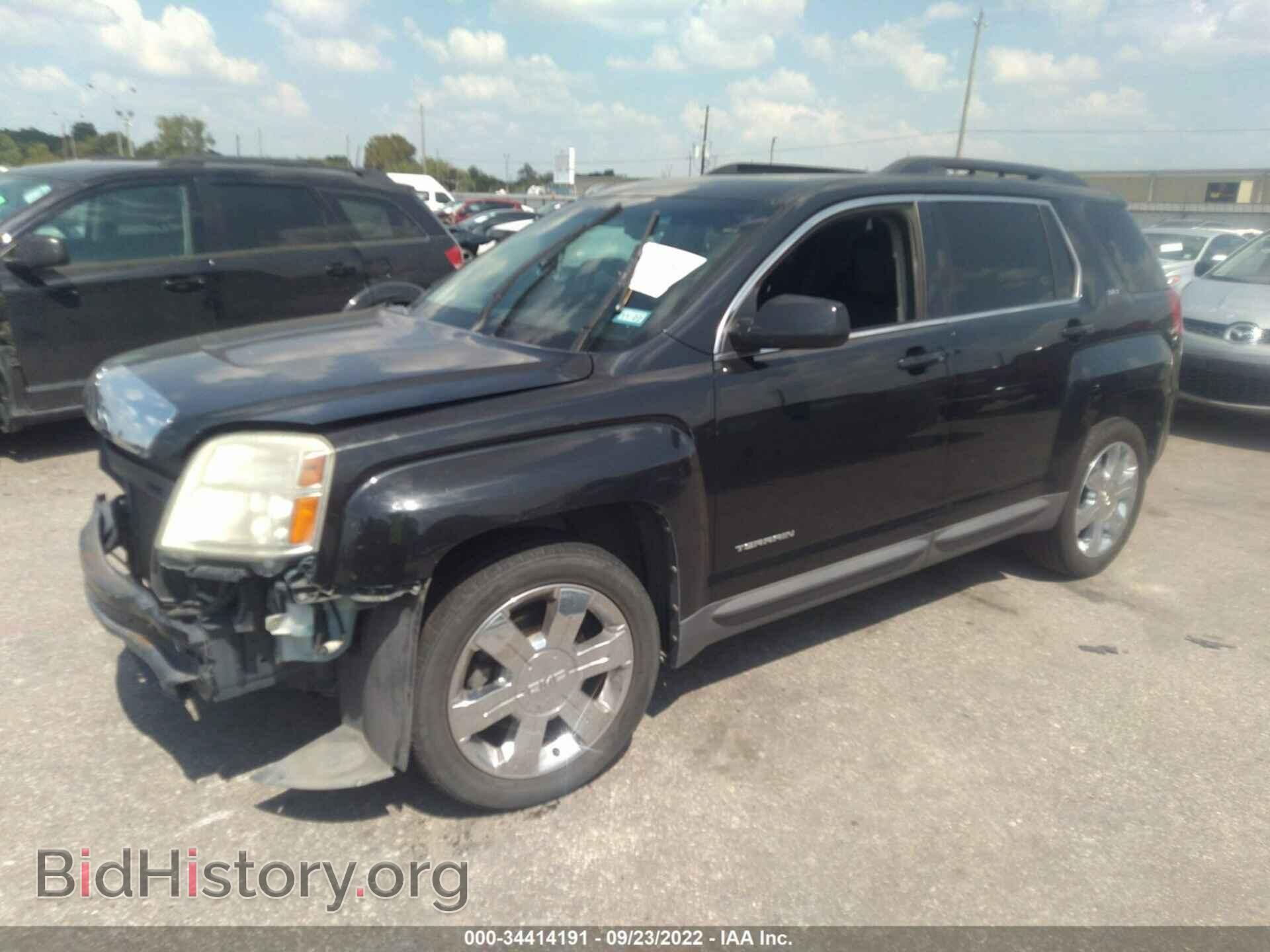 2011 GMC TERRAIN - VIN: 2CTFLUE53B6350542 - Фото 2