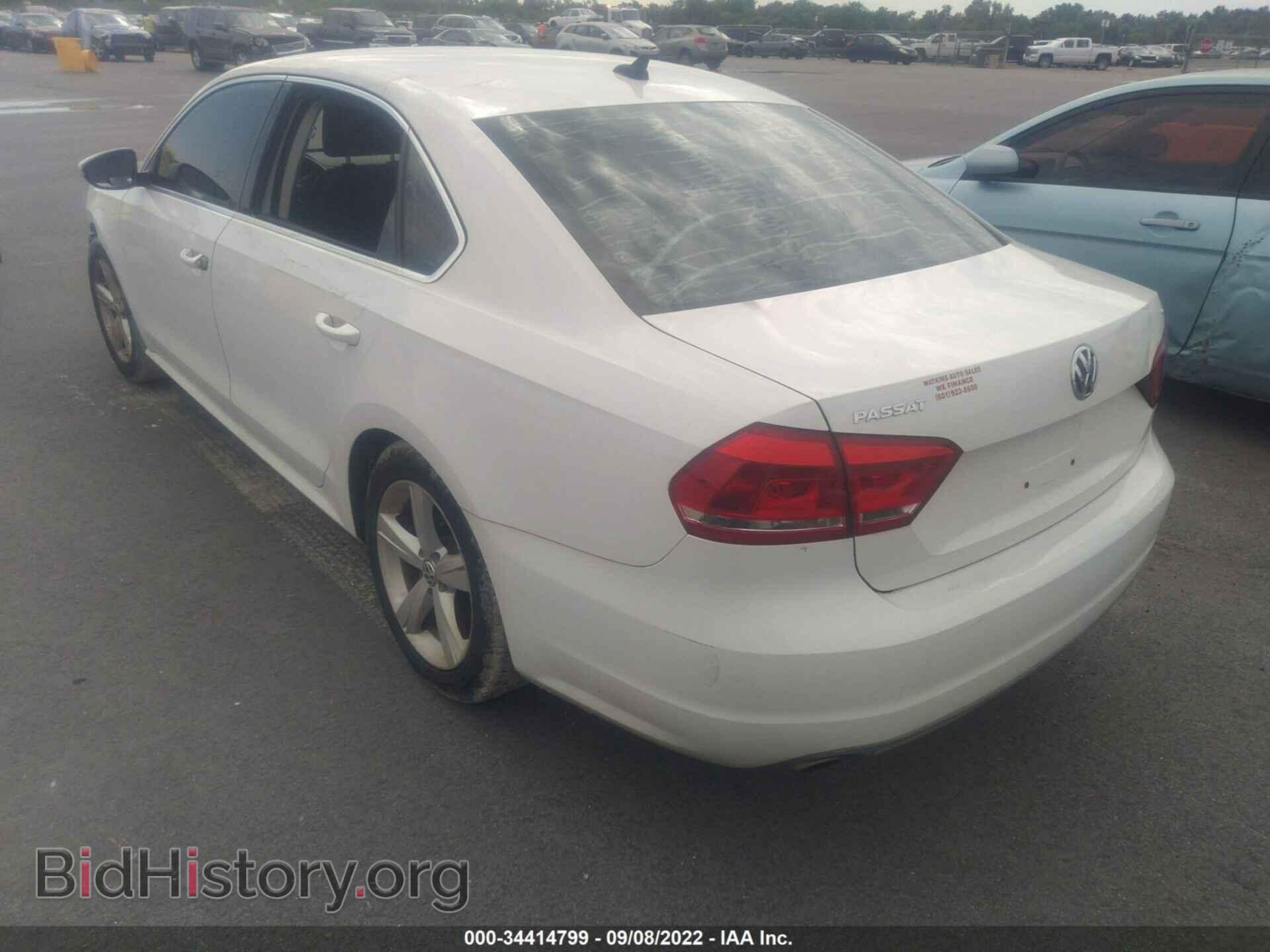 2012 VOLKSWAGEN PASSAT - VIN: 1VWBP7A32CC090046 - Фото 3