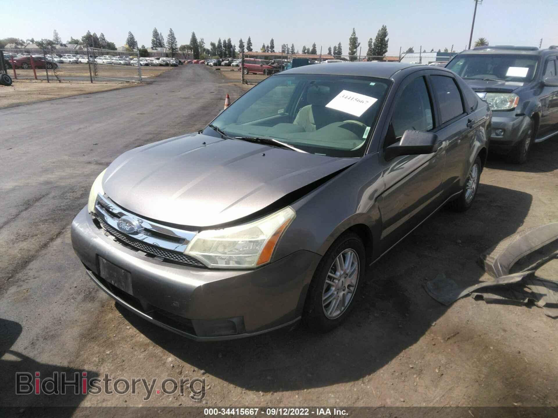 2009 FORD FOCUS - VIN: 1FAHP35N49W101157 - Фото 2
