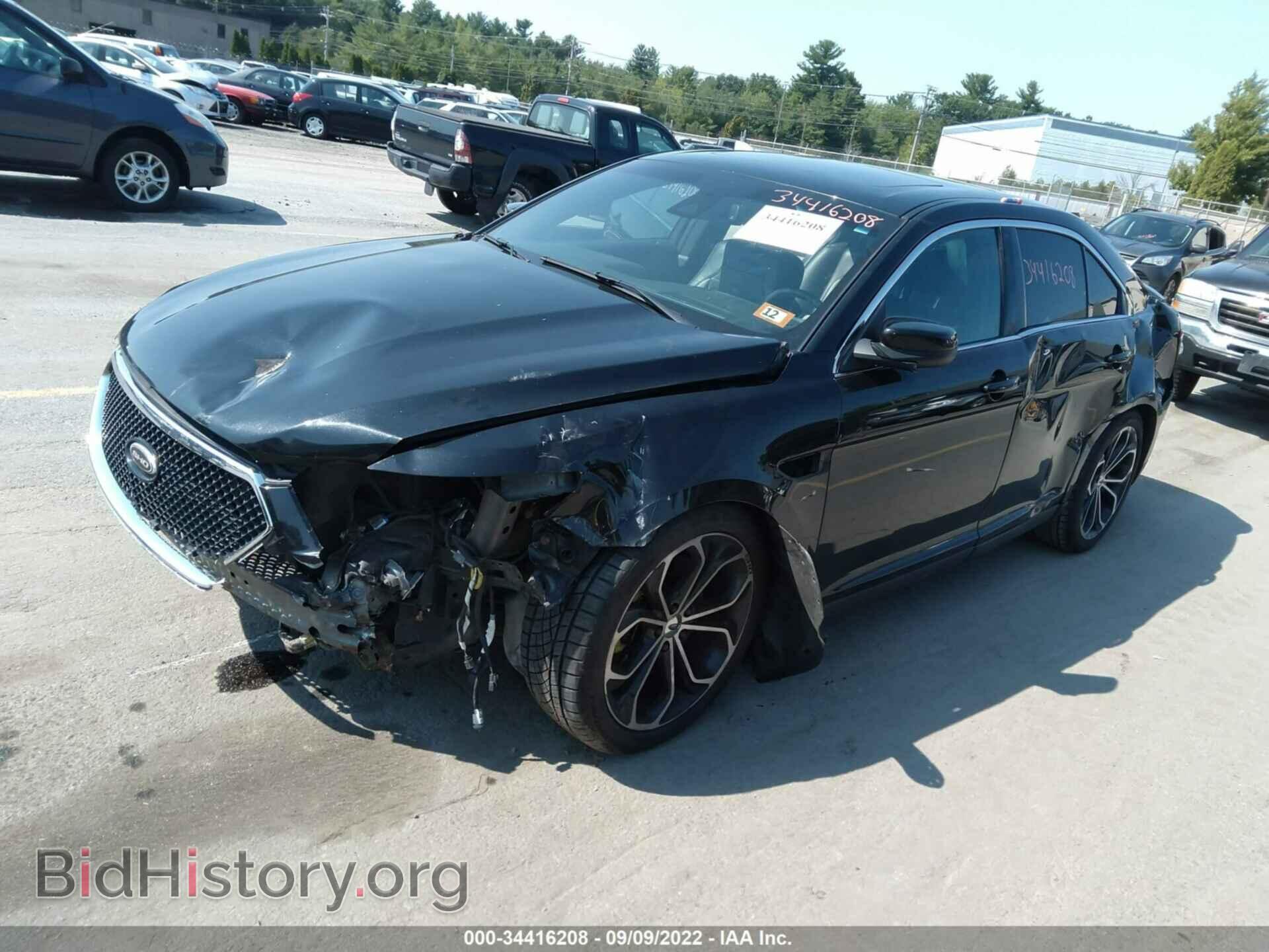 2013 FORD TAURUS - VIN: 1FAHP2KT3DG205820 - Фото 2