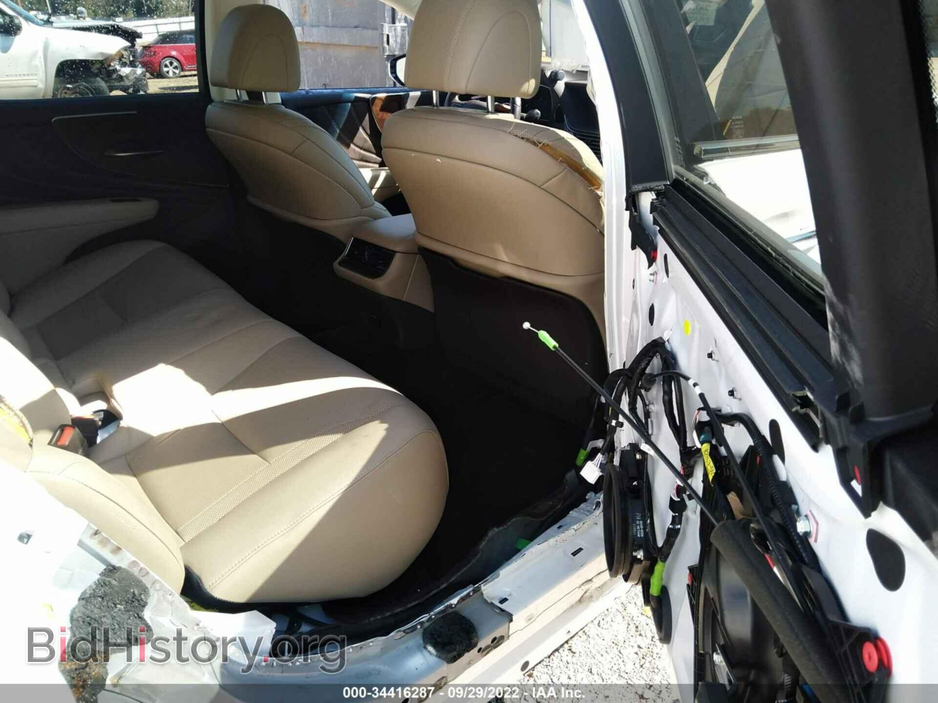 2018 LEXUS LS - VIN: JTHB51FF0J5006847 - Фото 8