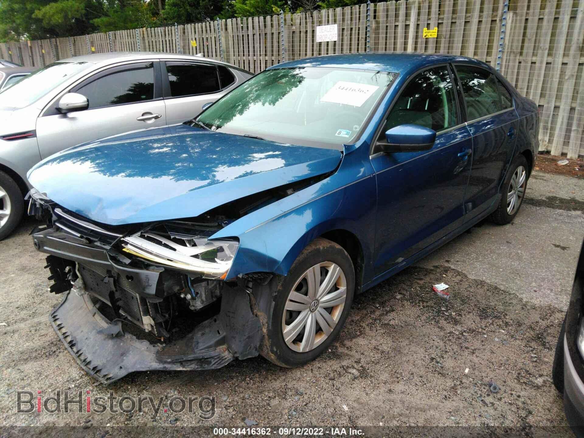 2017 VOLKSWAGEN JETTA - VIN: 3VW2B7AJ6HM342755 - Фото 2
