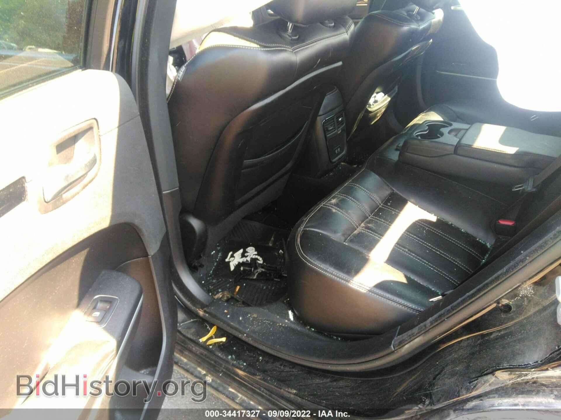 2019 CHRYSLER 300 - VIN: 2C3CCAGG1KH648947 - Фото 8