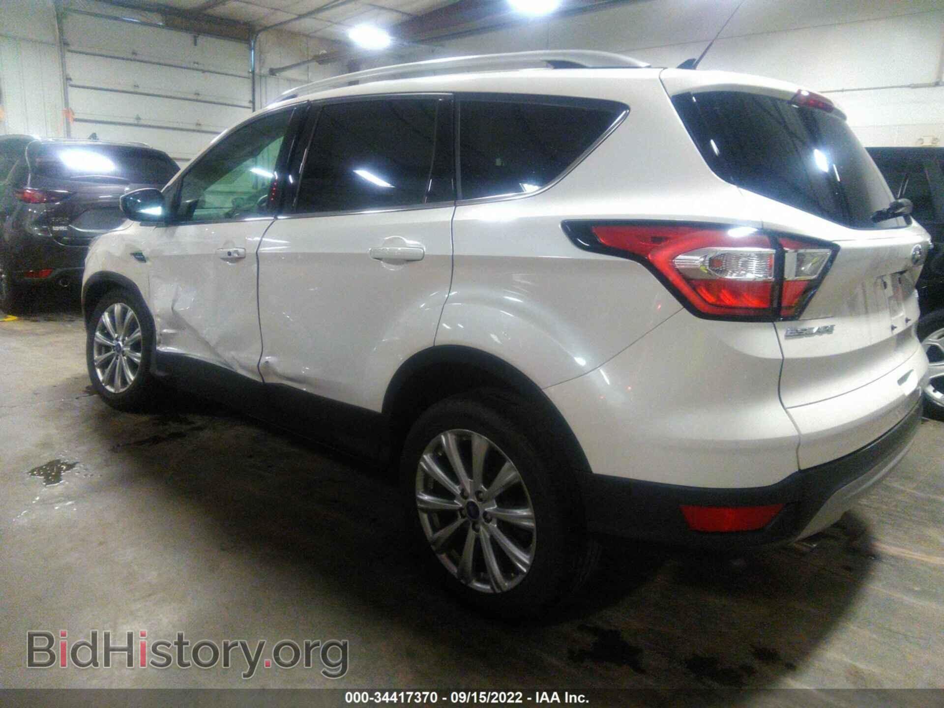 2018 FORD ESCAPE - VIN: 1FMCU9J99JUC04370 - Фото 3