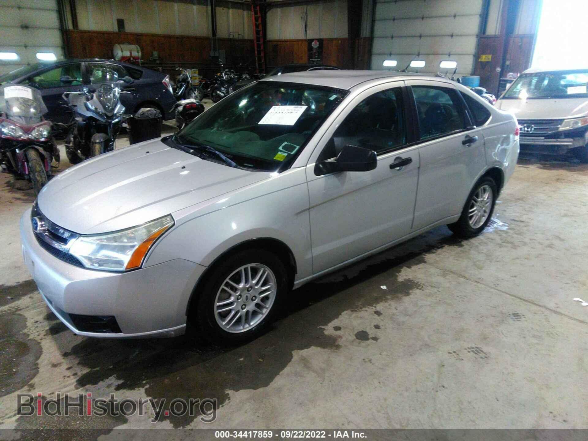 2011 FORD FOCUS - VIN: 1FAHP3FN5BW104833 - Фото 2