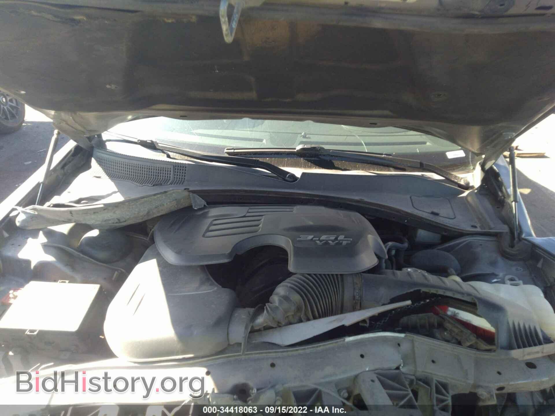 2017 CHRYSLER 300 - VIN: 2C3CCAEGXHH646111 - Фото 10