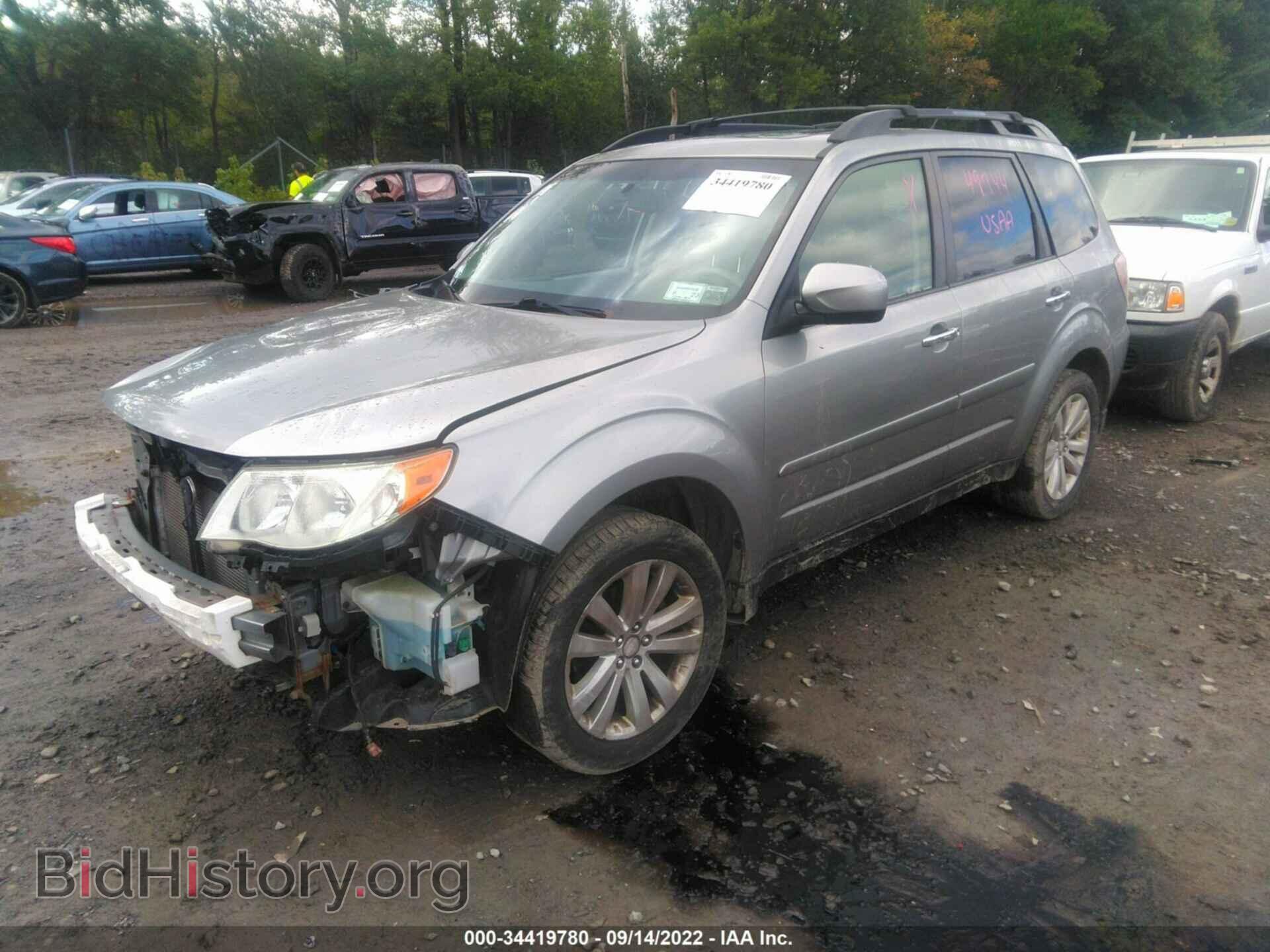 2011 SUBARU FORESTER - VIN: JF2SHAEC2BH777778 - Фото 2