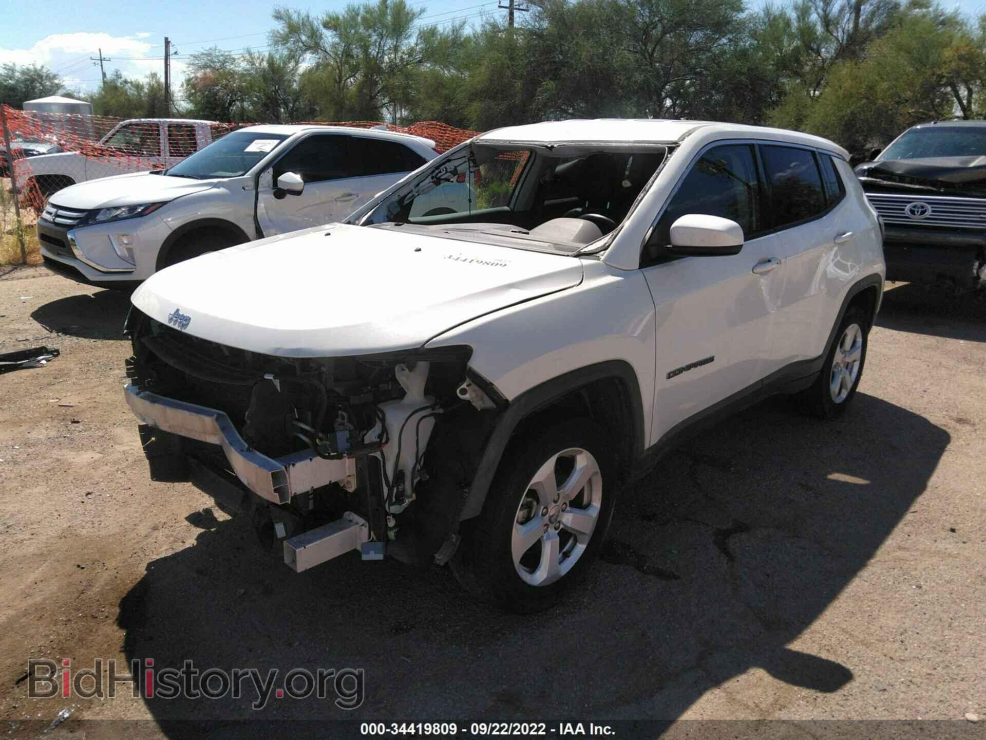 2018 JEEP COMPASS - VIN: 3C4NJDBB8JT150029 - Фото 2