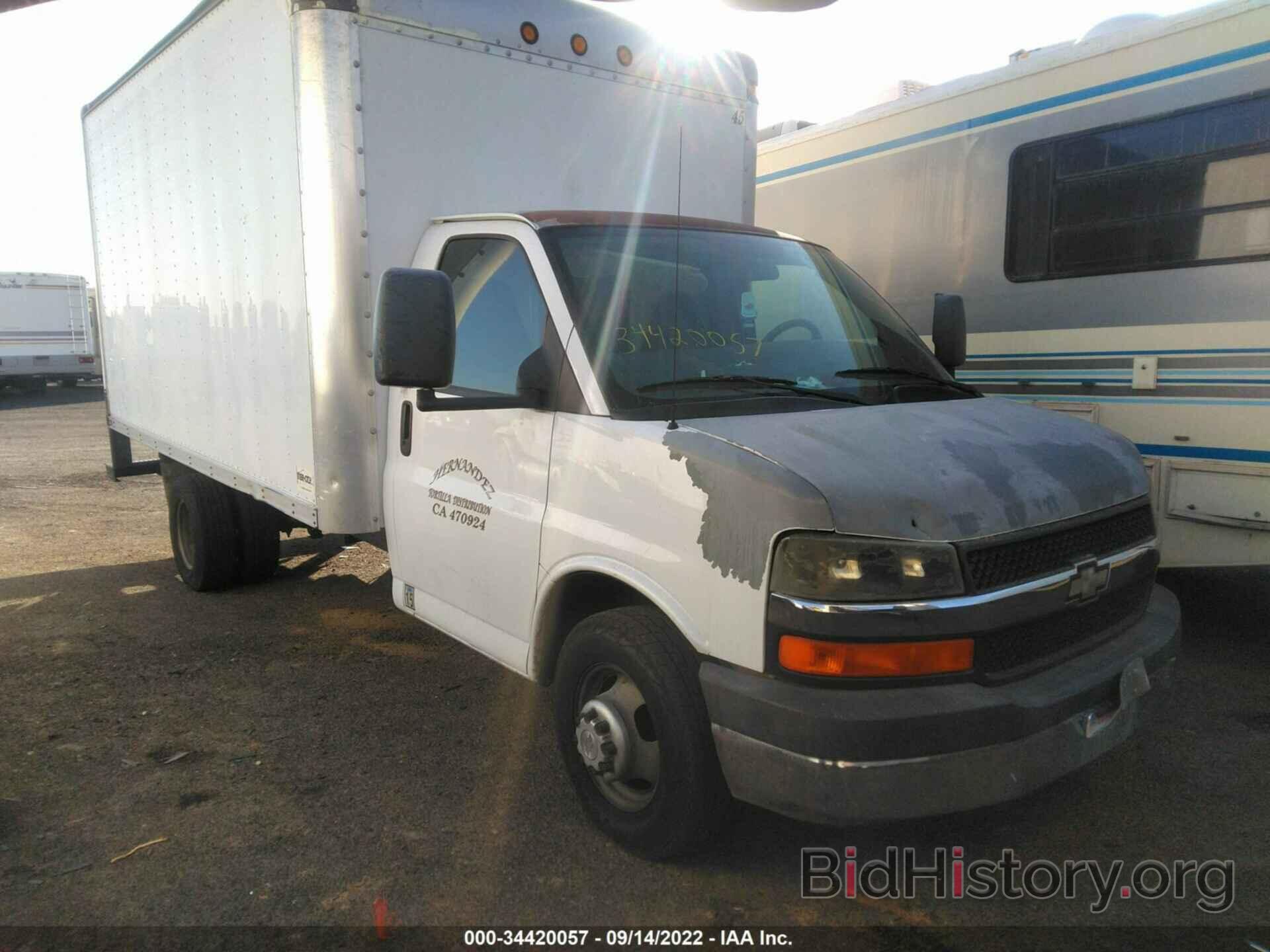 Photo 1GBJG31U361261326 - CHEVROLET EXPRESS COMMERCIAL 2006