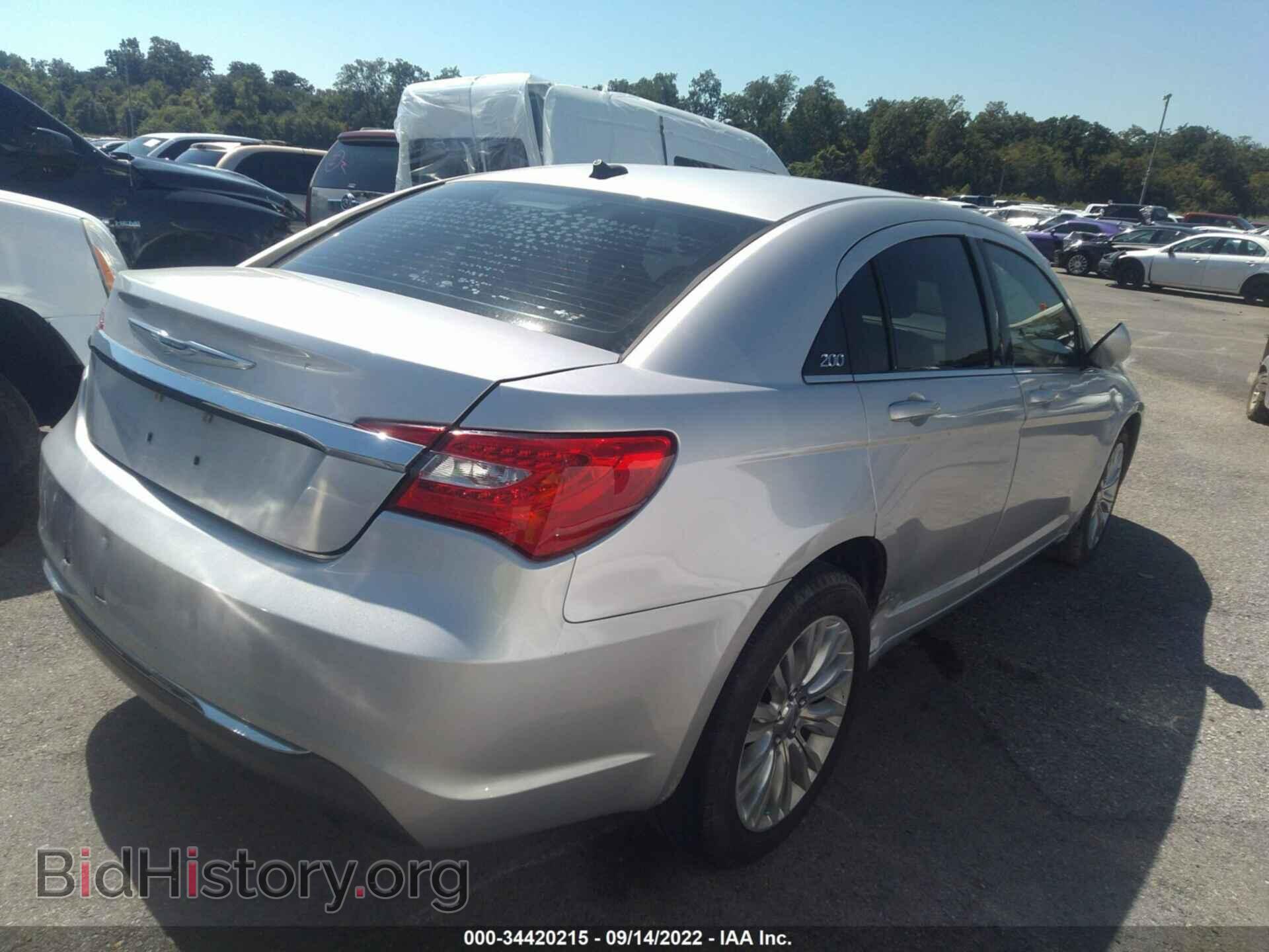2012 CHRYSLER 200 - VIN: 1C3CCBAB9CN100724 - Photo 4
