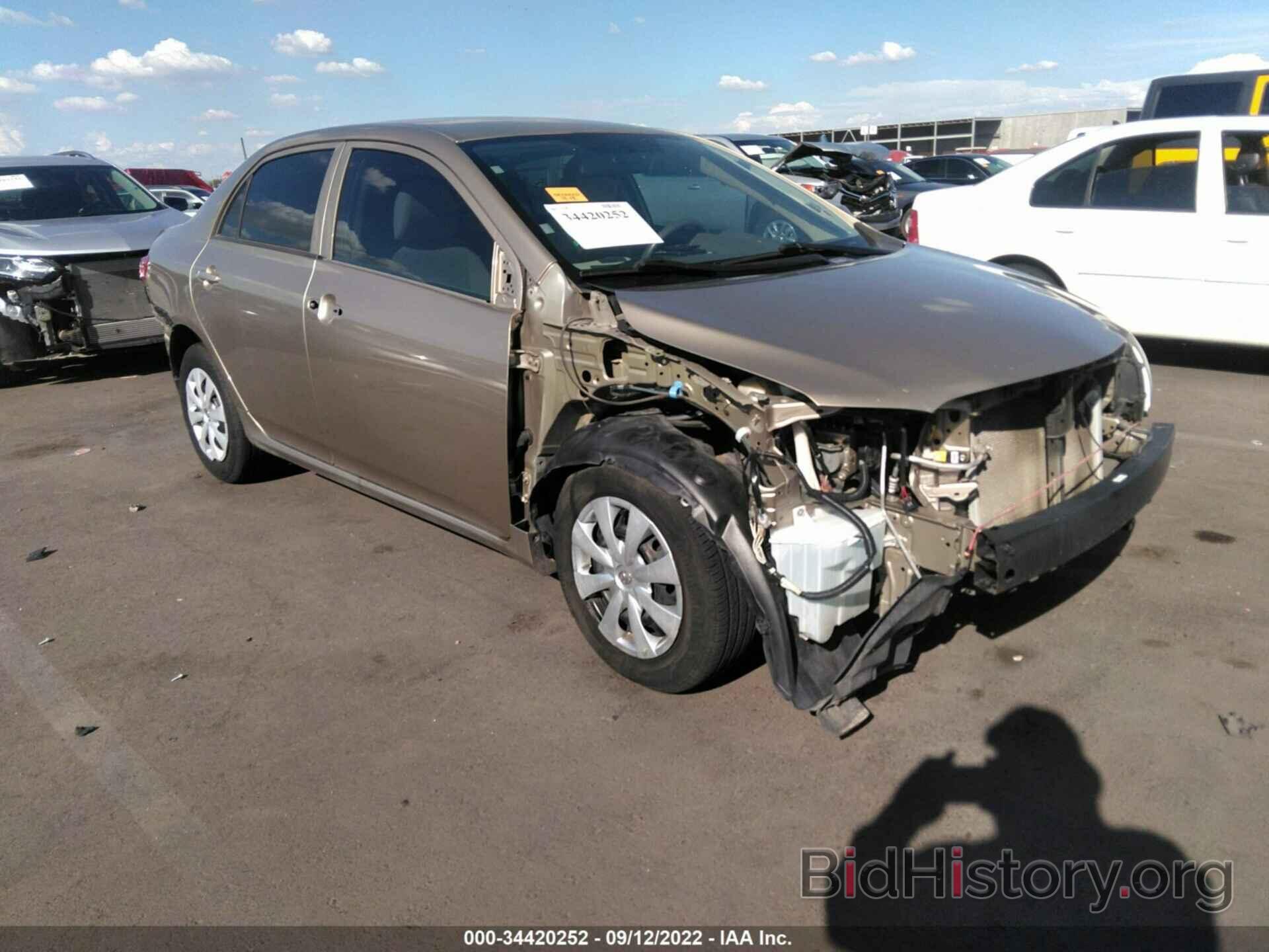 Photo 1NXBU4EE4AZ249660 - TOYOTA COROLLA 2010