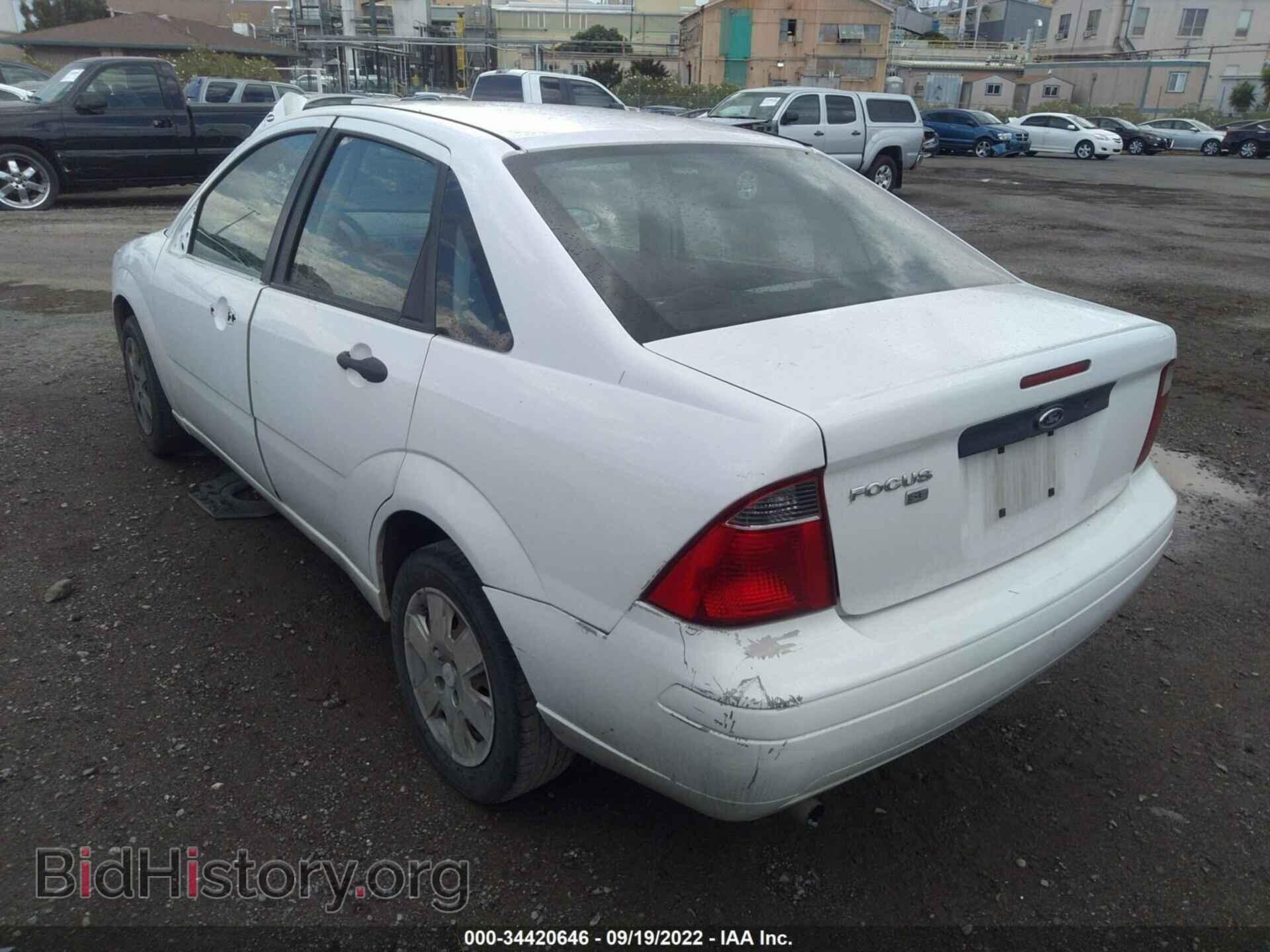 2007 FORD FOCUS - VIN: 1FAFP34N07W282005 - Фото 3