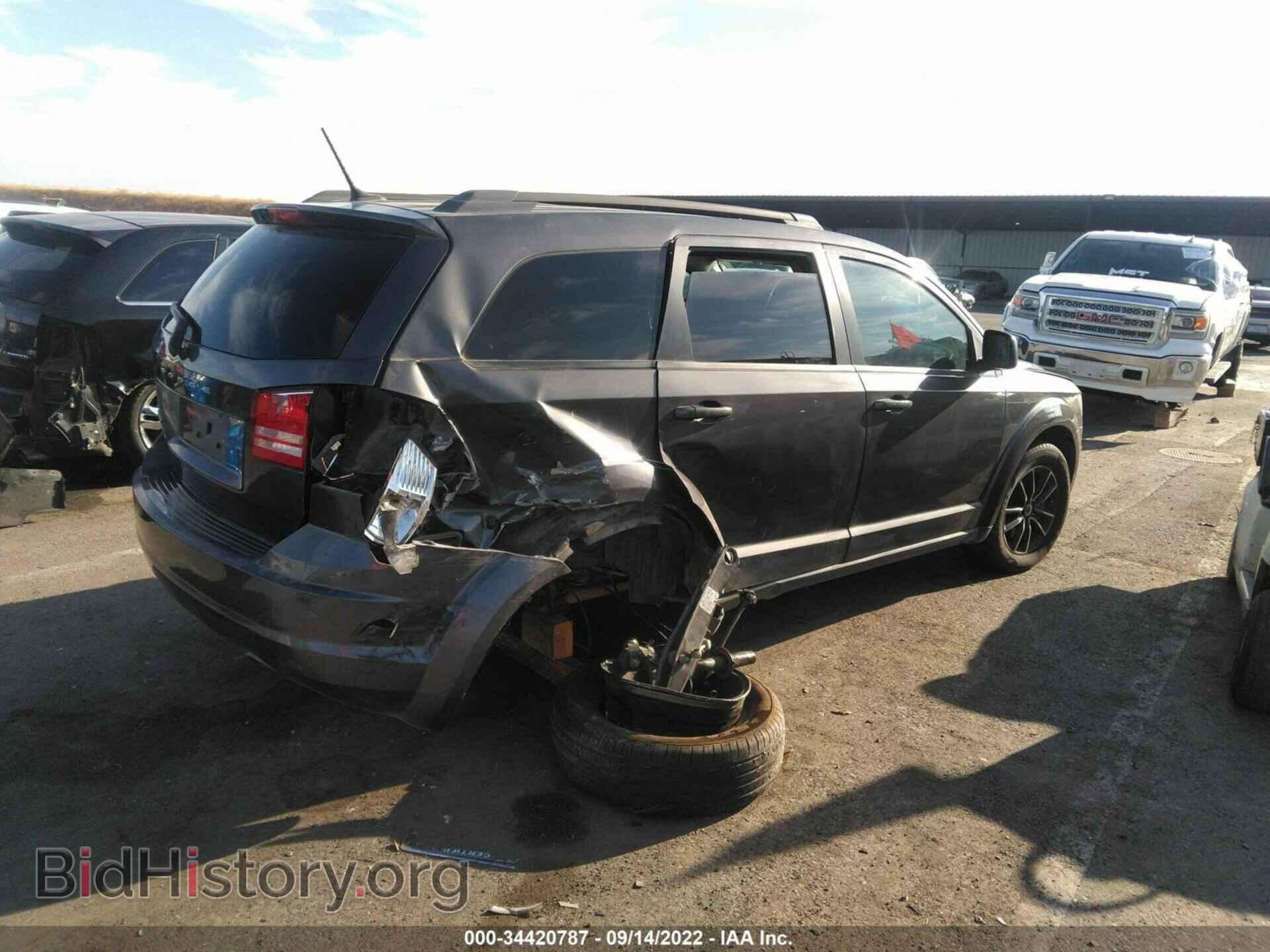 2018 DODGE JOURNEY - VIN: 3C4PDCAB7JT294795 - Фото 4