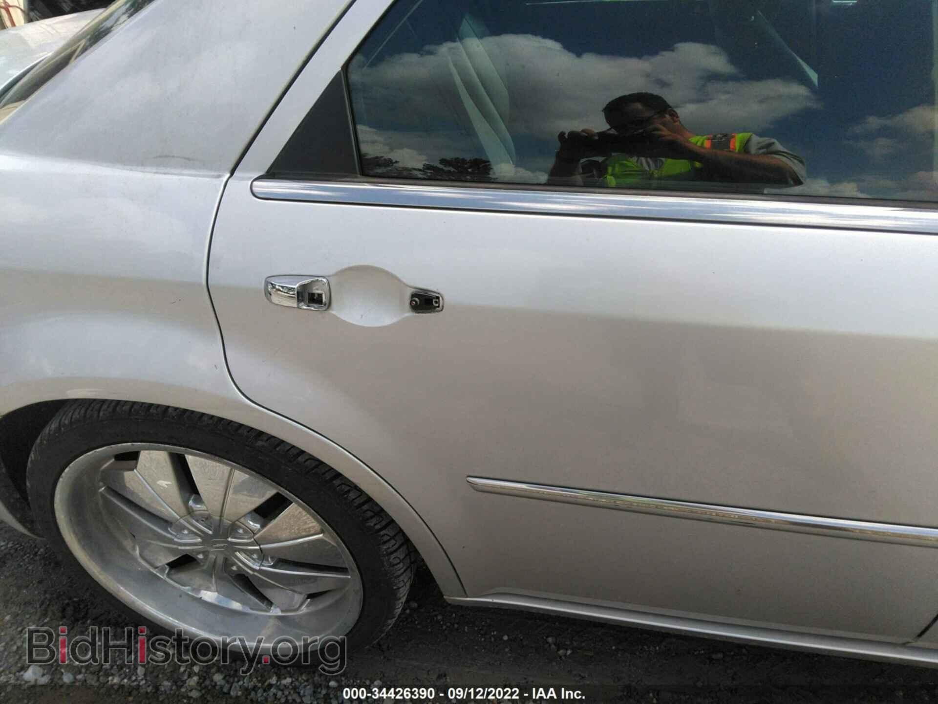 2010 CHRYSLER 300 - VIN: 2C3CA4CD9AH173839 - Photo 6