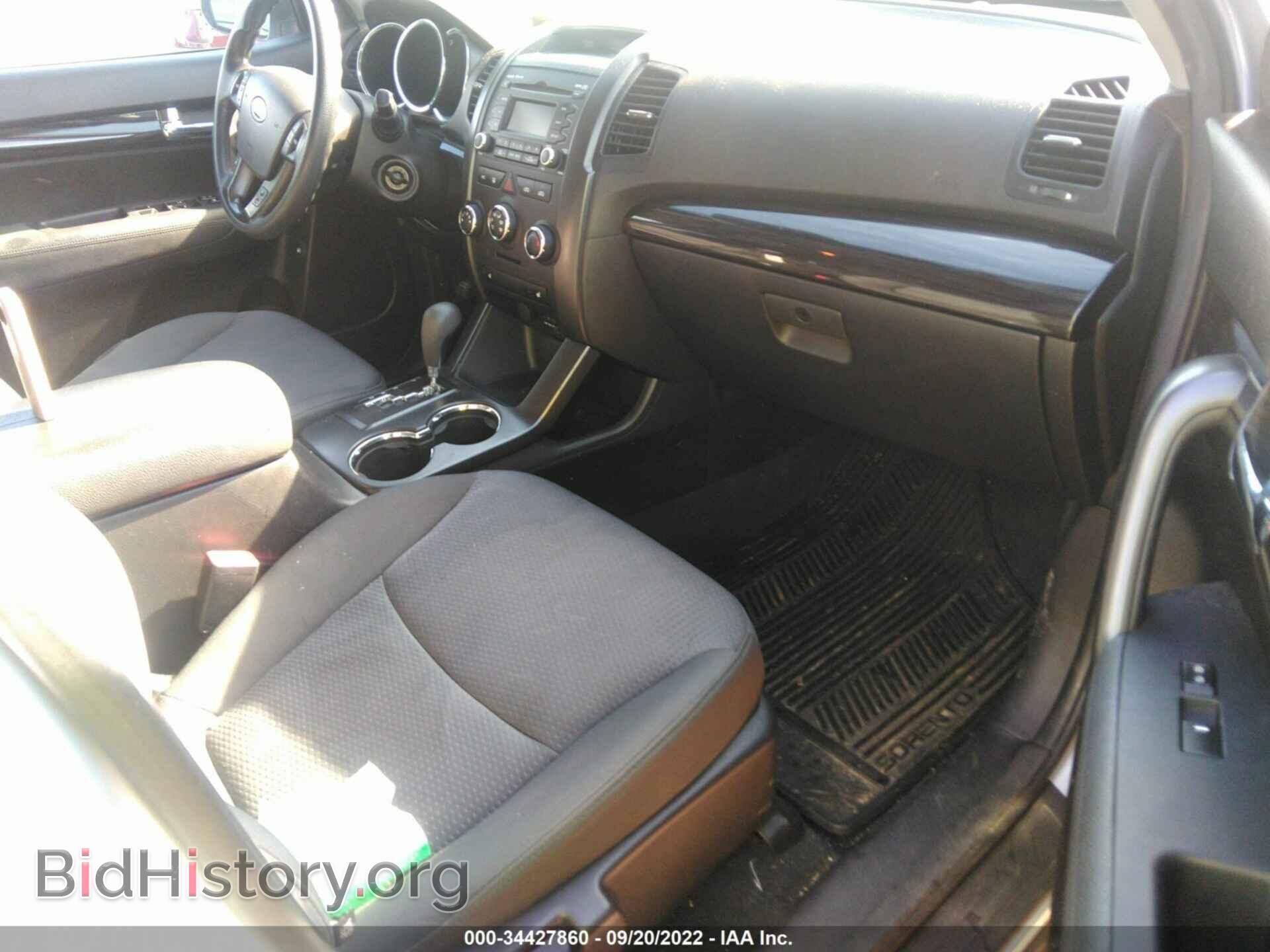 2012 KIA SORENTO - VIN: 5XYKT3A66CG209259 - Фото 5