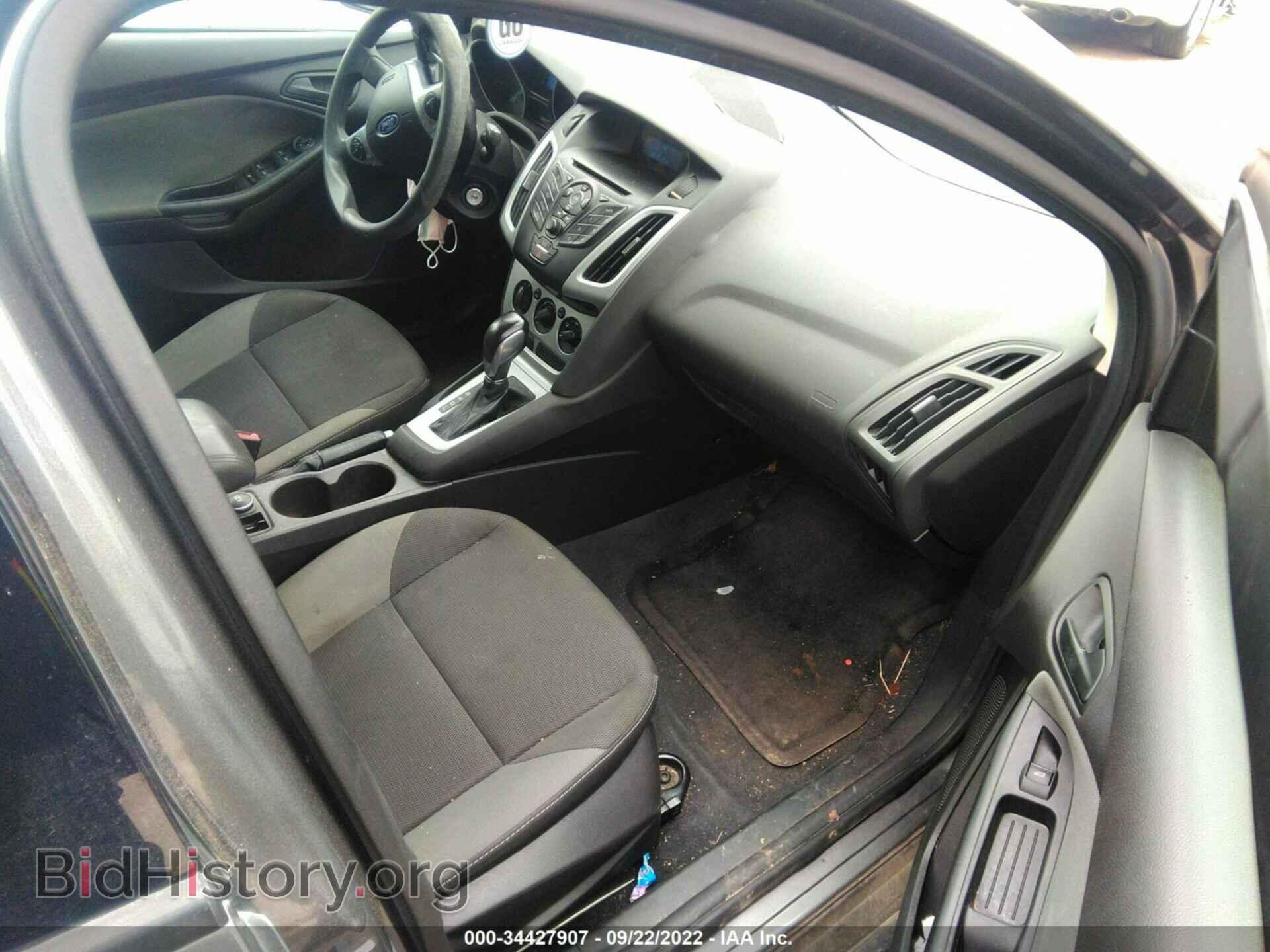 2012 FORD FOCUS - VIN: 1FAHP3F28CL137379 - Photo 5