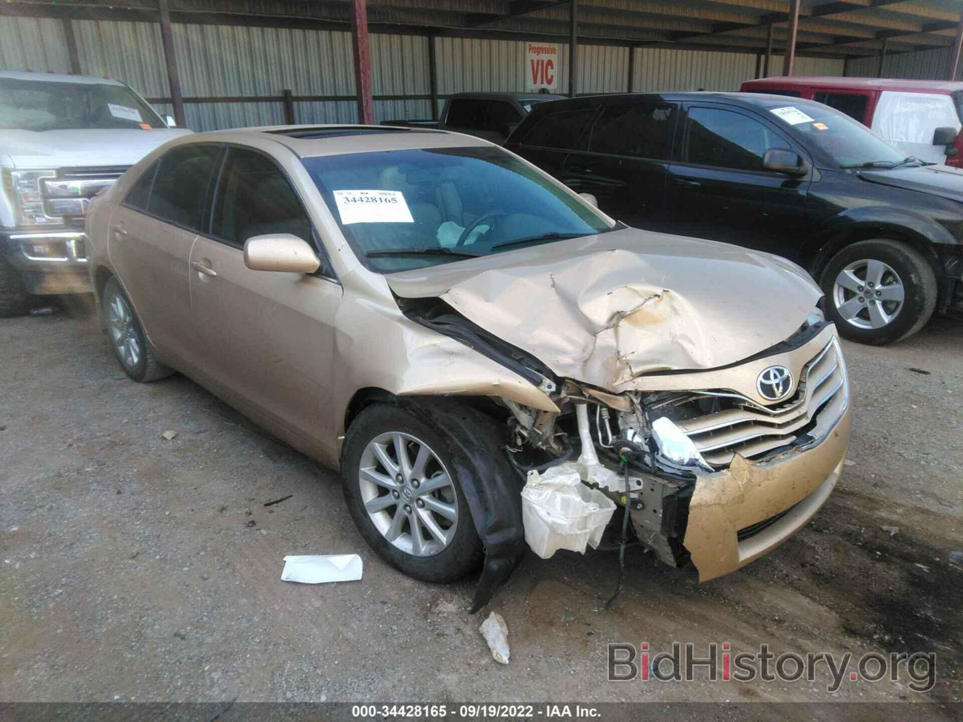 Photo 4T1BF3EK2BU202364 - TOYOTA CAMRY 2011