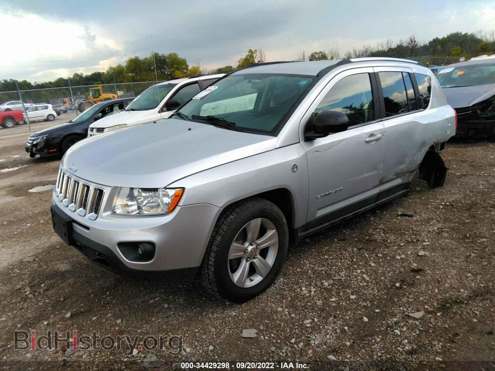 2011 JEEP COMPASS - VIN: 1J4NF1FB5BD164224 - Photo 2