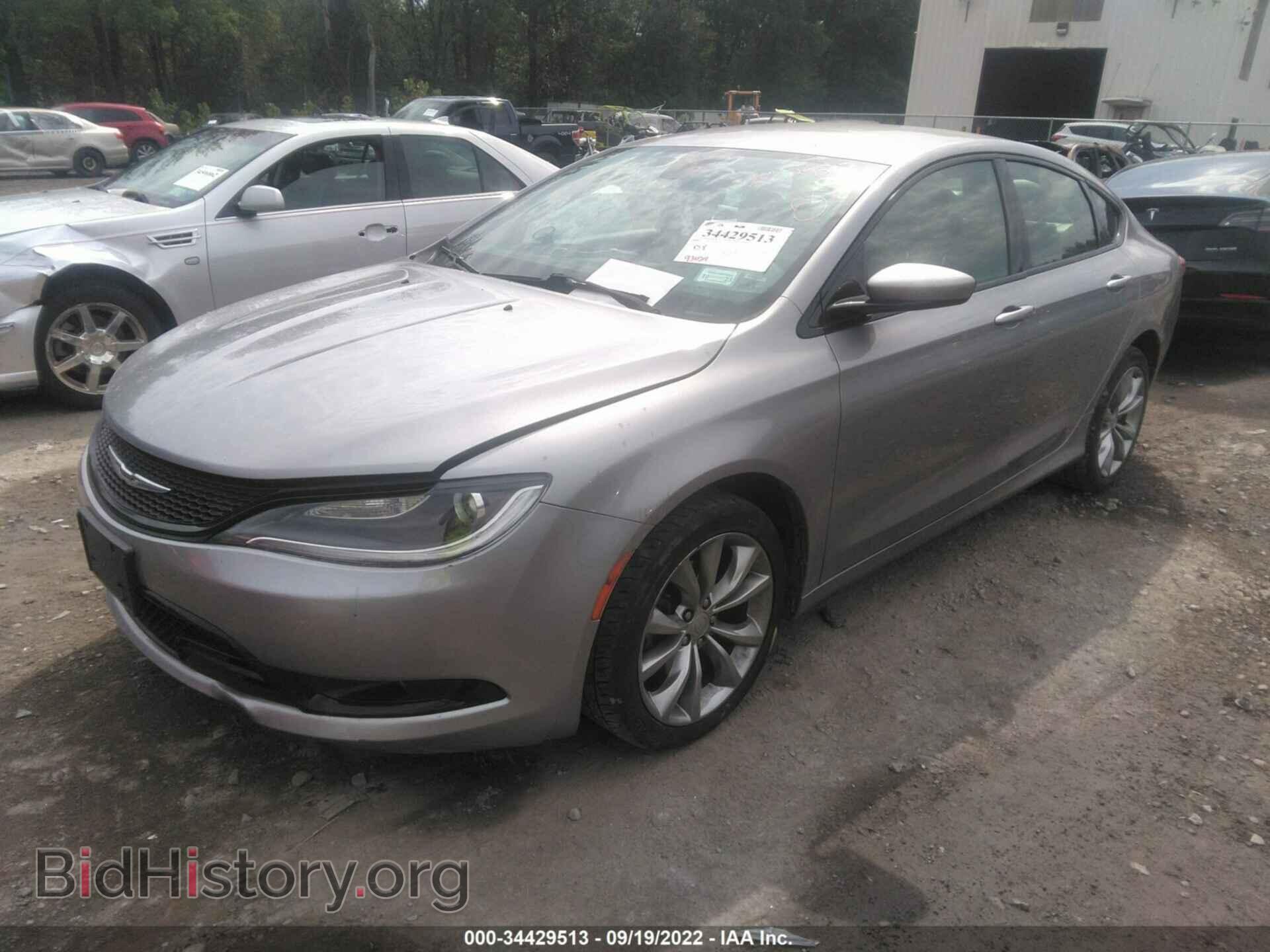 2016 CHRYSLER 200 - VIN: 1C3CCCBB0GN128504 - Фото 2