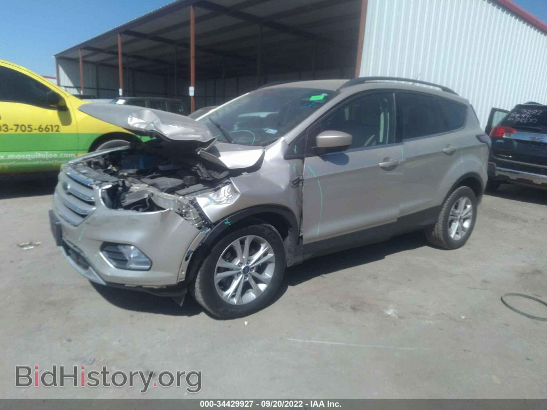 2018 FORD ESCAPE - VIN: 1FMCU0GD2JUD19772 - Фото 2