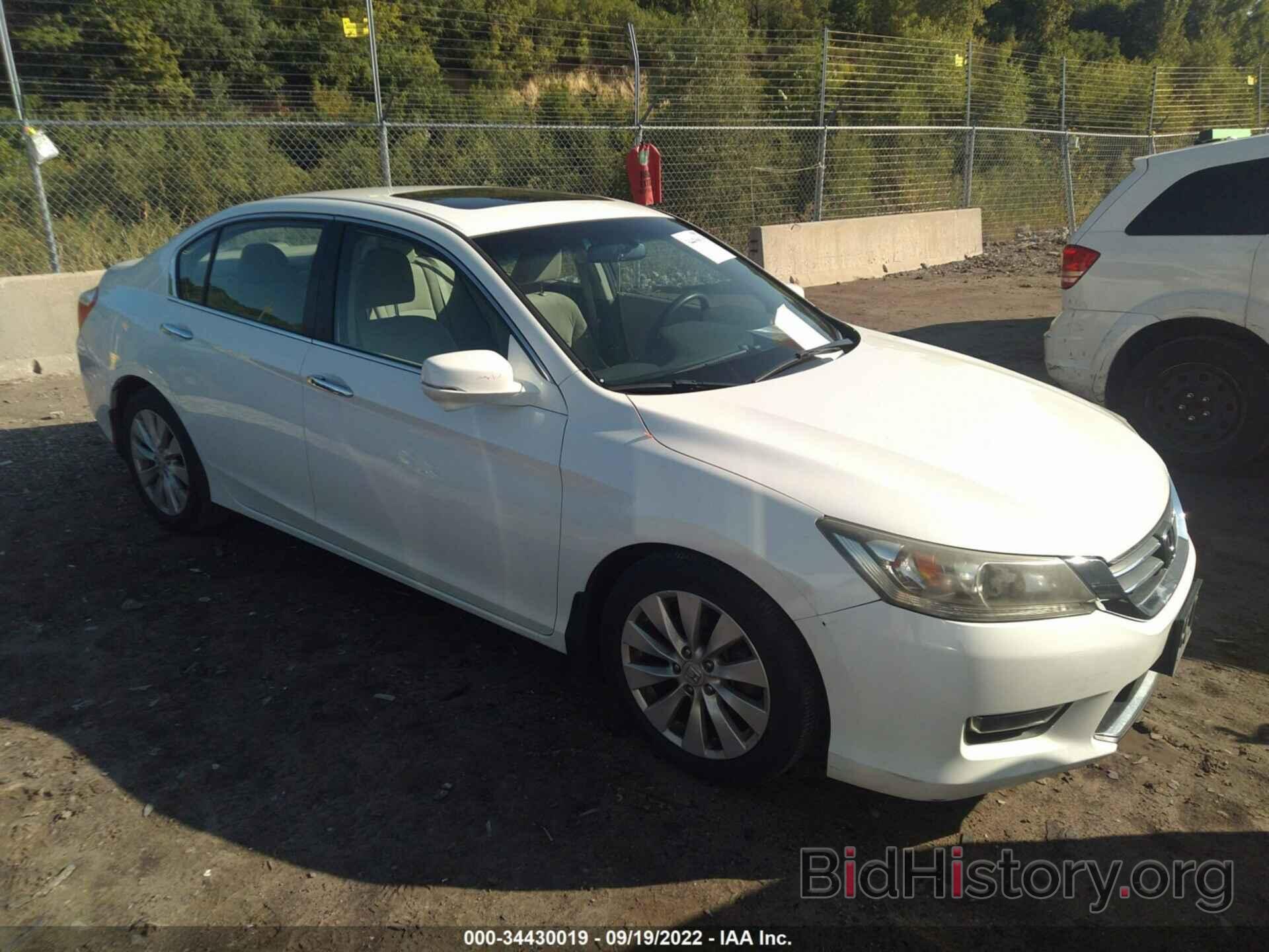 Photo 1HGCR2F76DA195154 - HONDA ACCORD SDN 2013