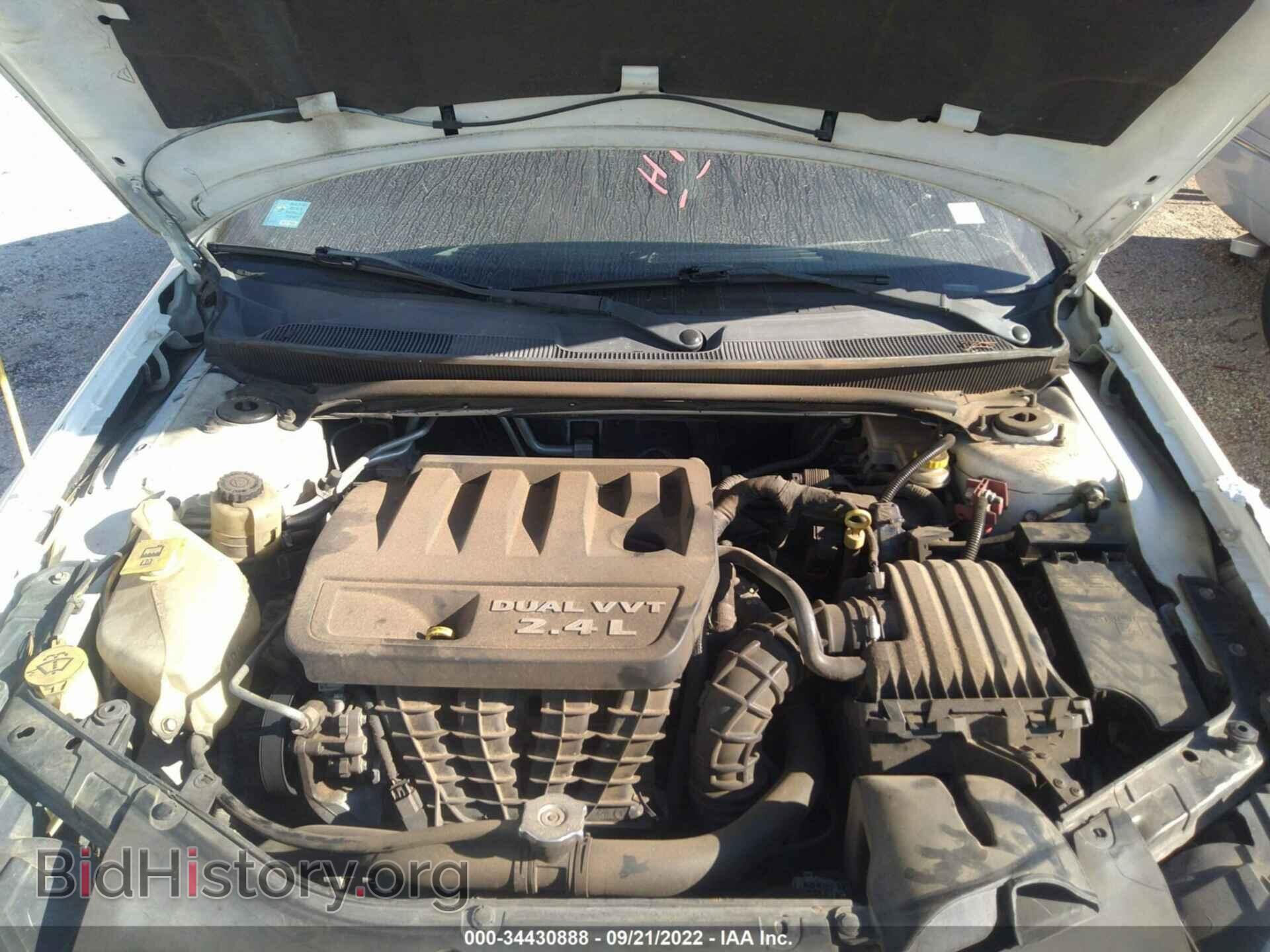 2011 CHRYSLER 200 - VIN: 1C3BC4FB2BN522462 - Photo 10
